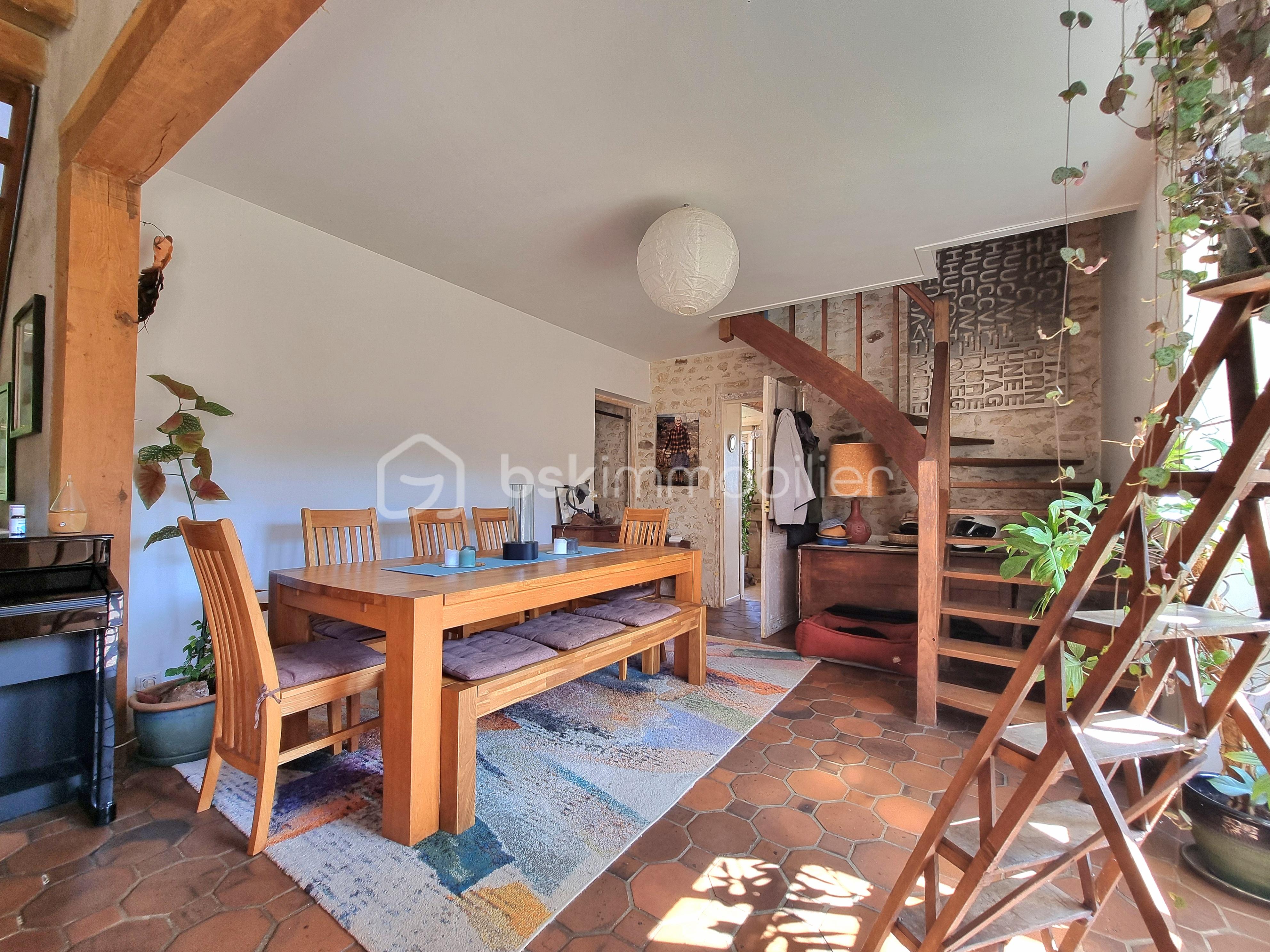 Maison en pierre de 131 m² - 20250811_112546.jpg