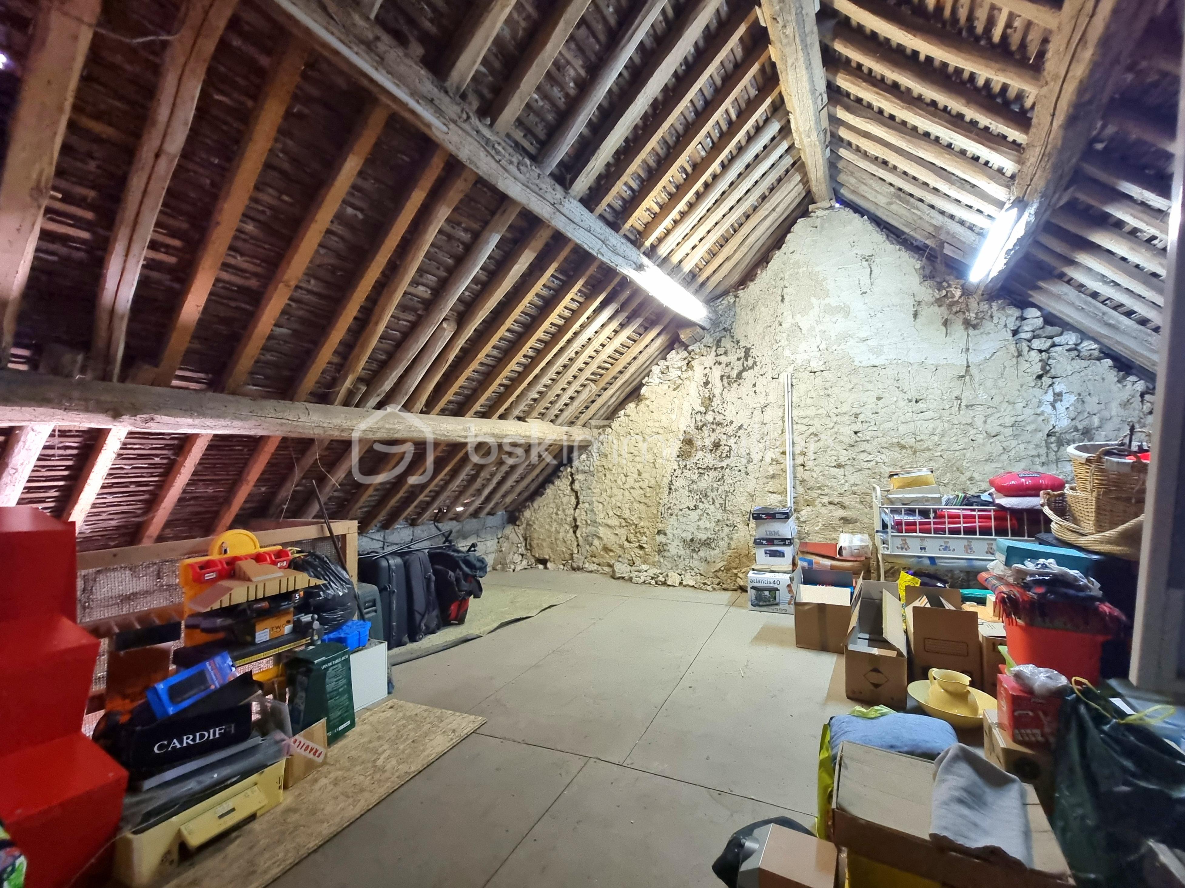 Maison en pierre de 131 m² - 20250811_112316.jpg