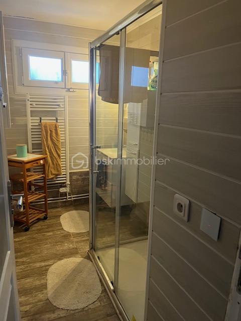 Maison de 132 m² - salle d'eau.jpg