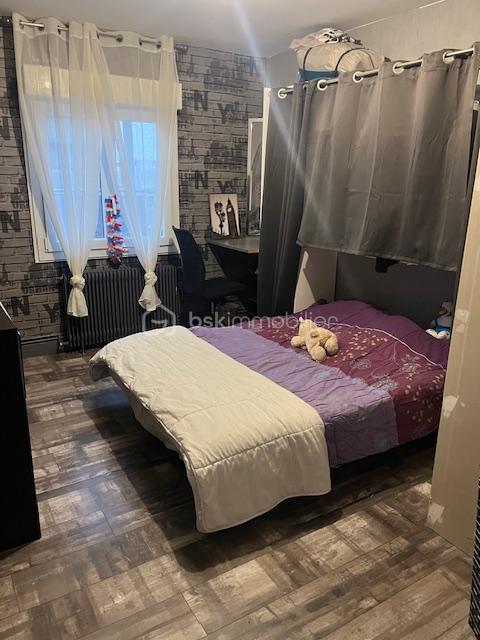 Maison de 132 m² - chambre 1.jpg