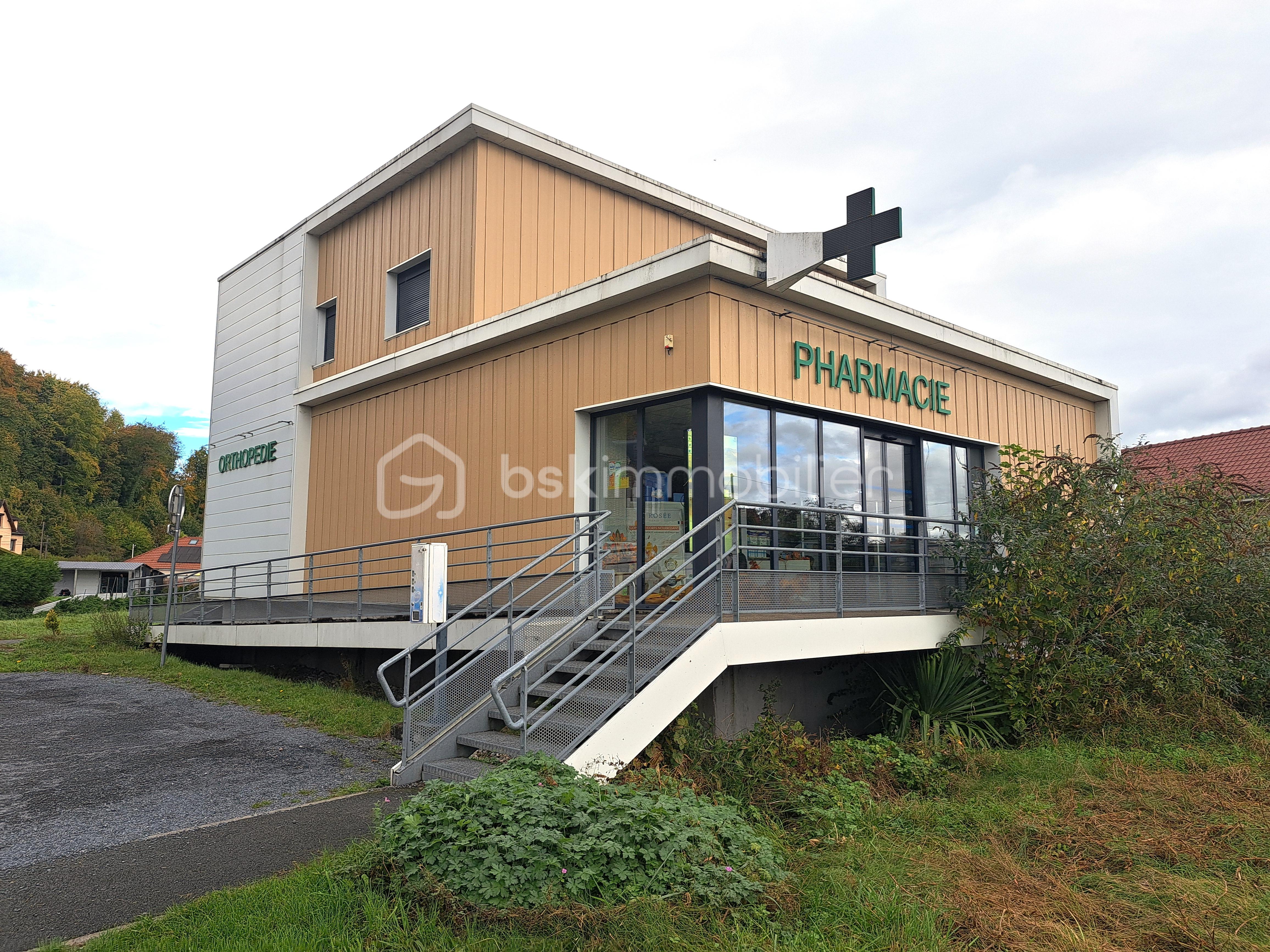 Local commercial de 230 m²