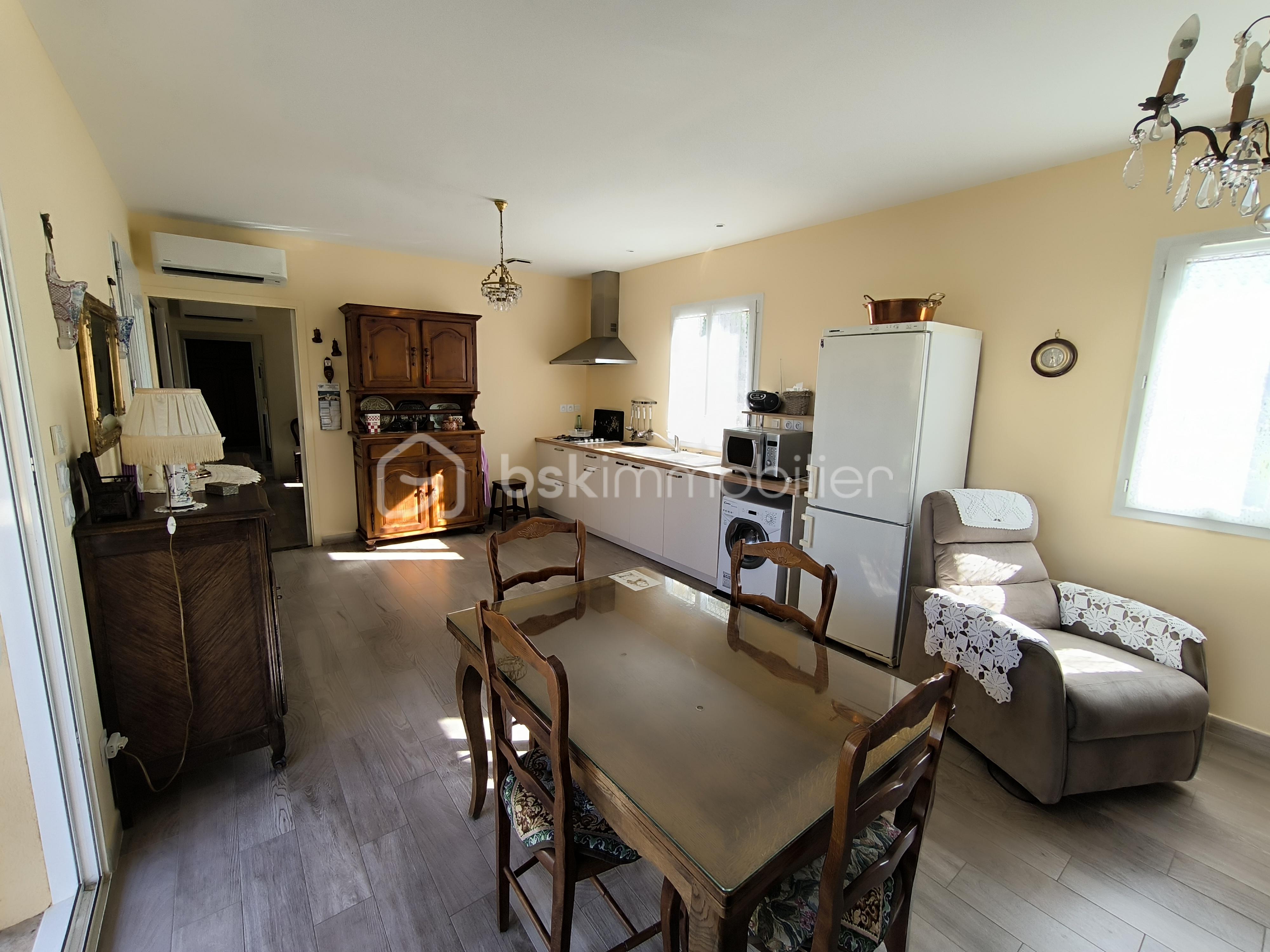 Maison de 203 m² - IMG_20250401_102511.jpg