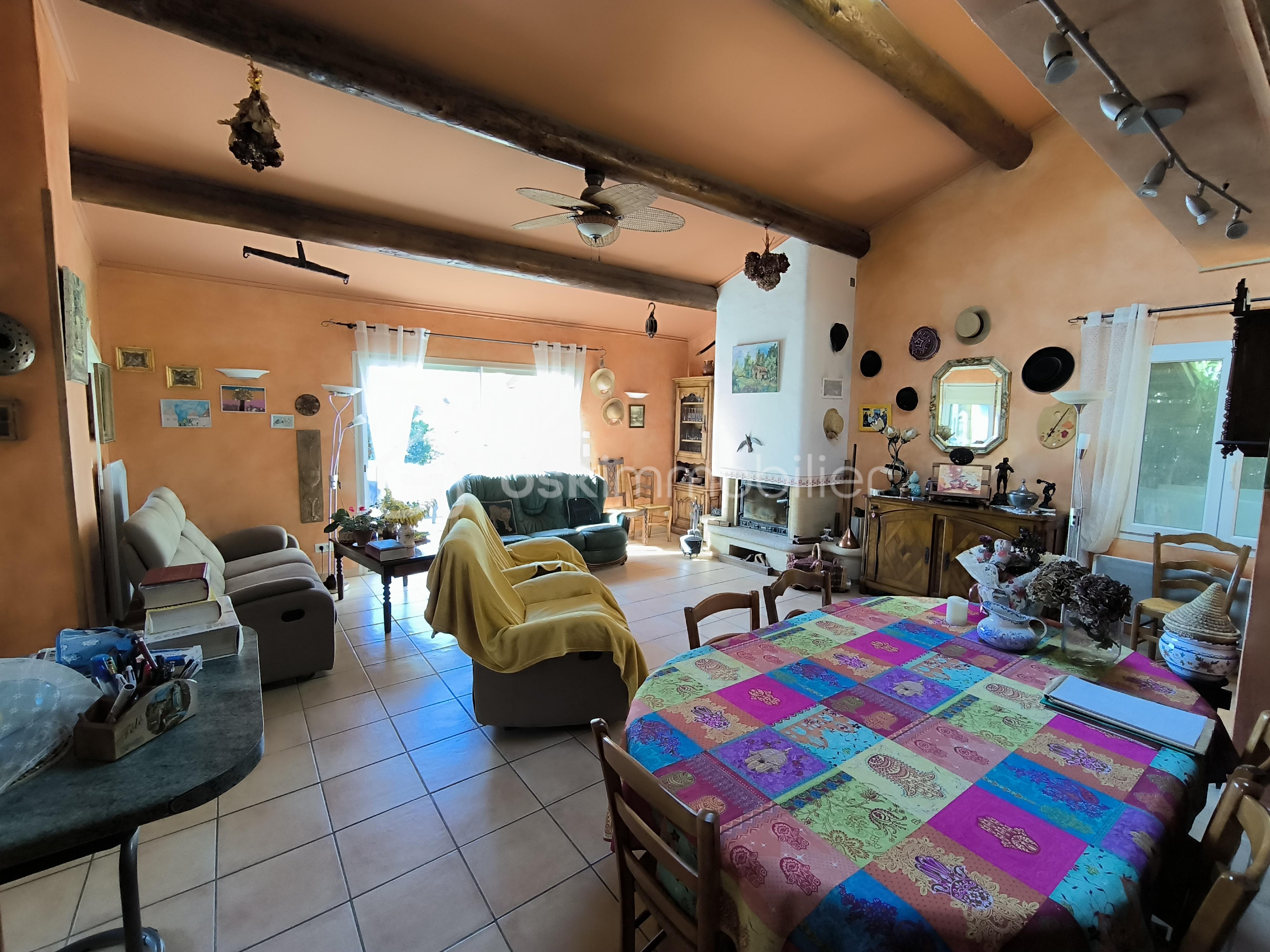 Maison de 203 m² - IMG_20250401_104526.jpg