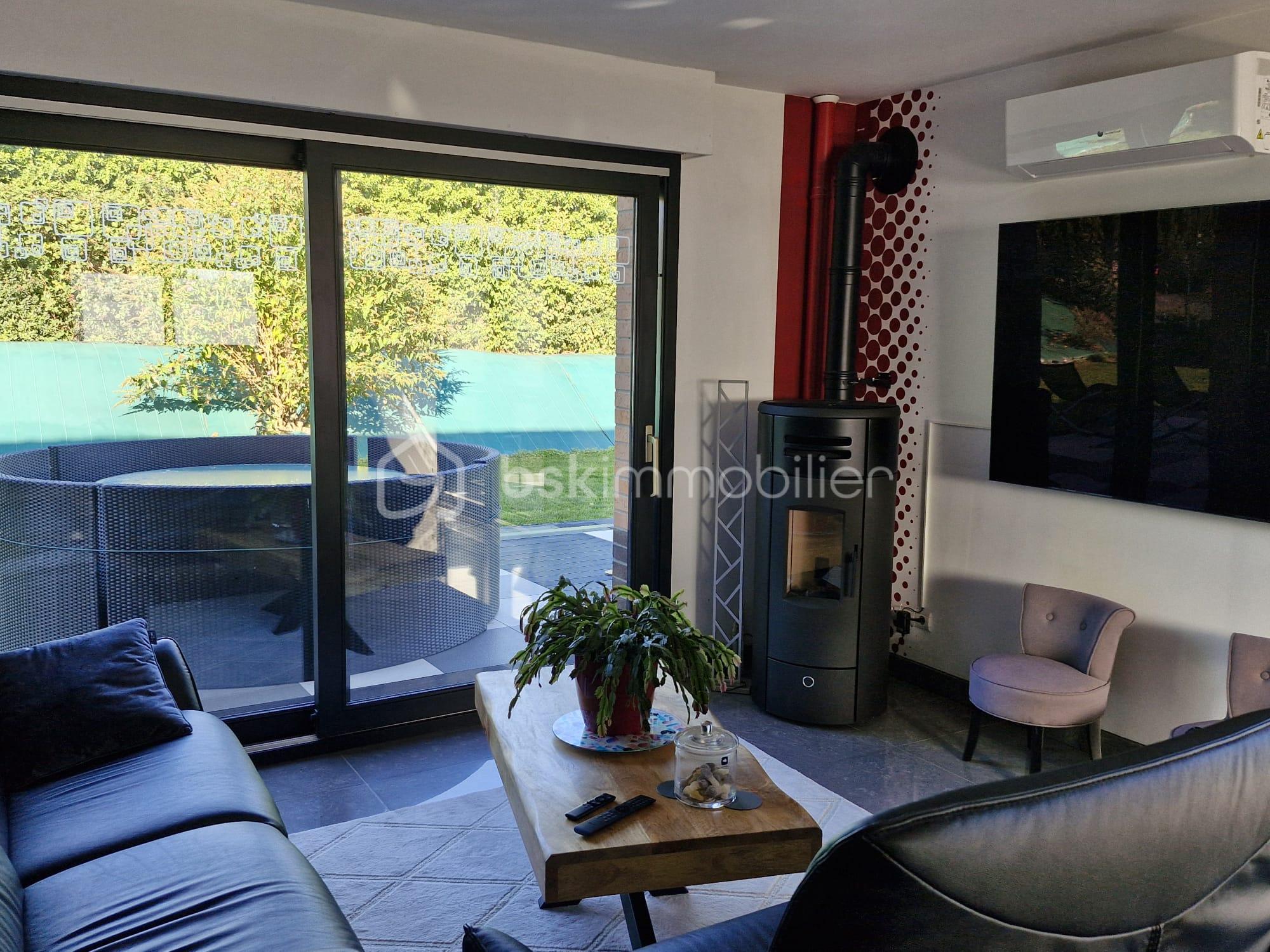 corinne bruno wattrelos bsk immobilier salon.jpeg