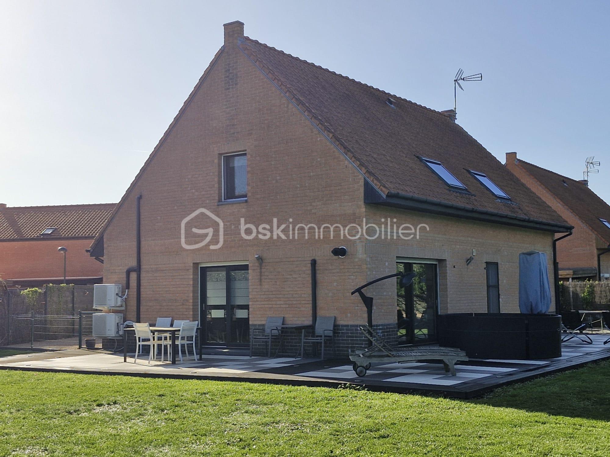 Maison 6 pièces 118 m² · à Wattrelos · 118,2 m² · 468 000 €