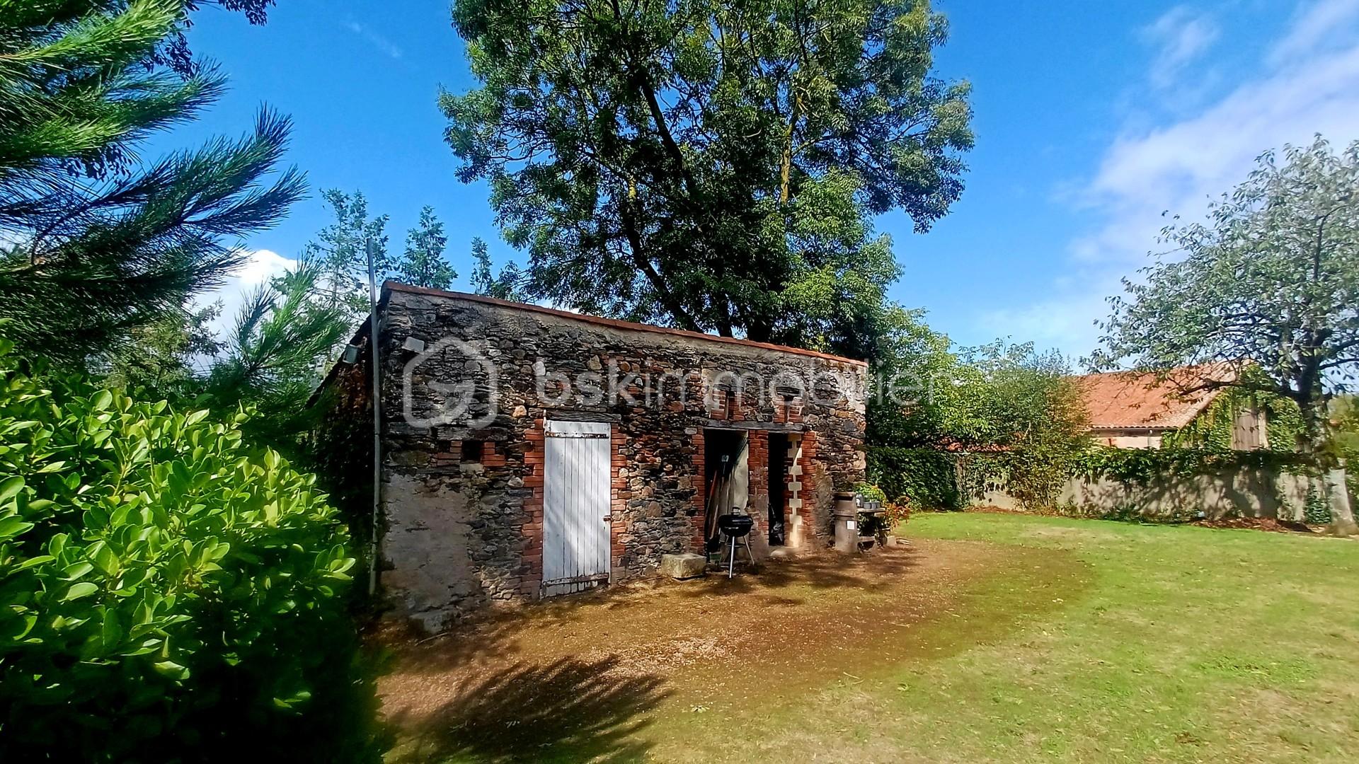 Maison de 200 m² - thumbnail_20250912_152134.jpg