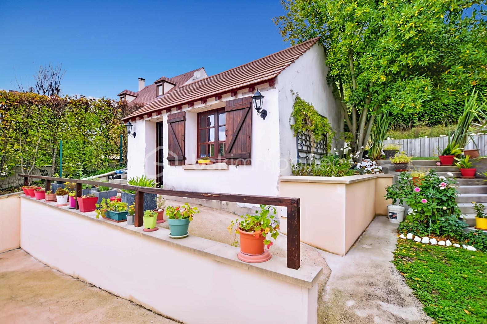 Maison de 180 m² - dependance.jpg