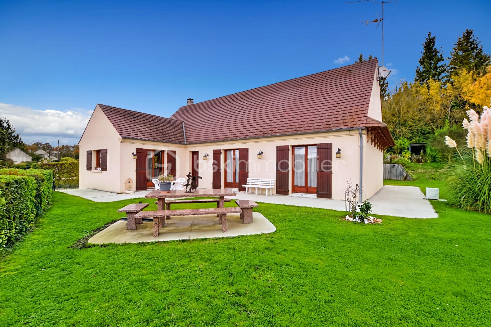 Maison de 180 m² - facade avant.jpg