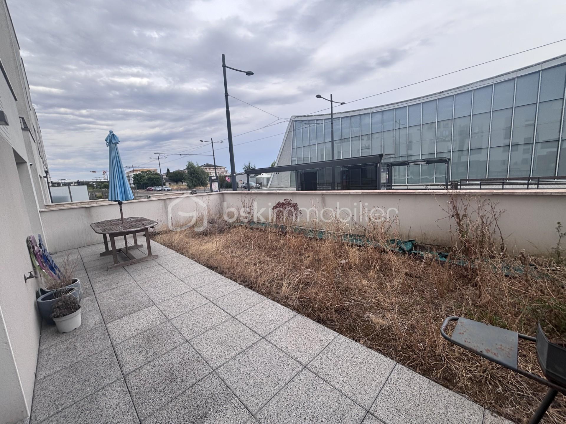 jardin tram.jpg