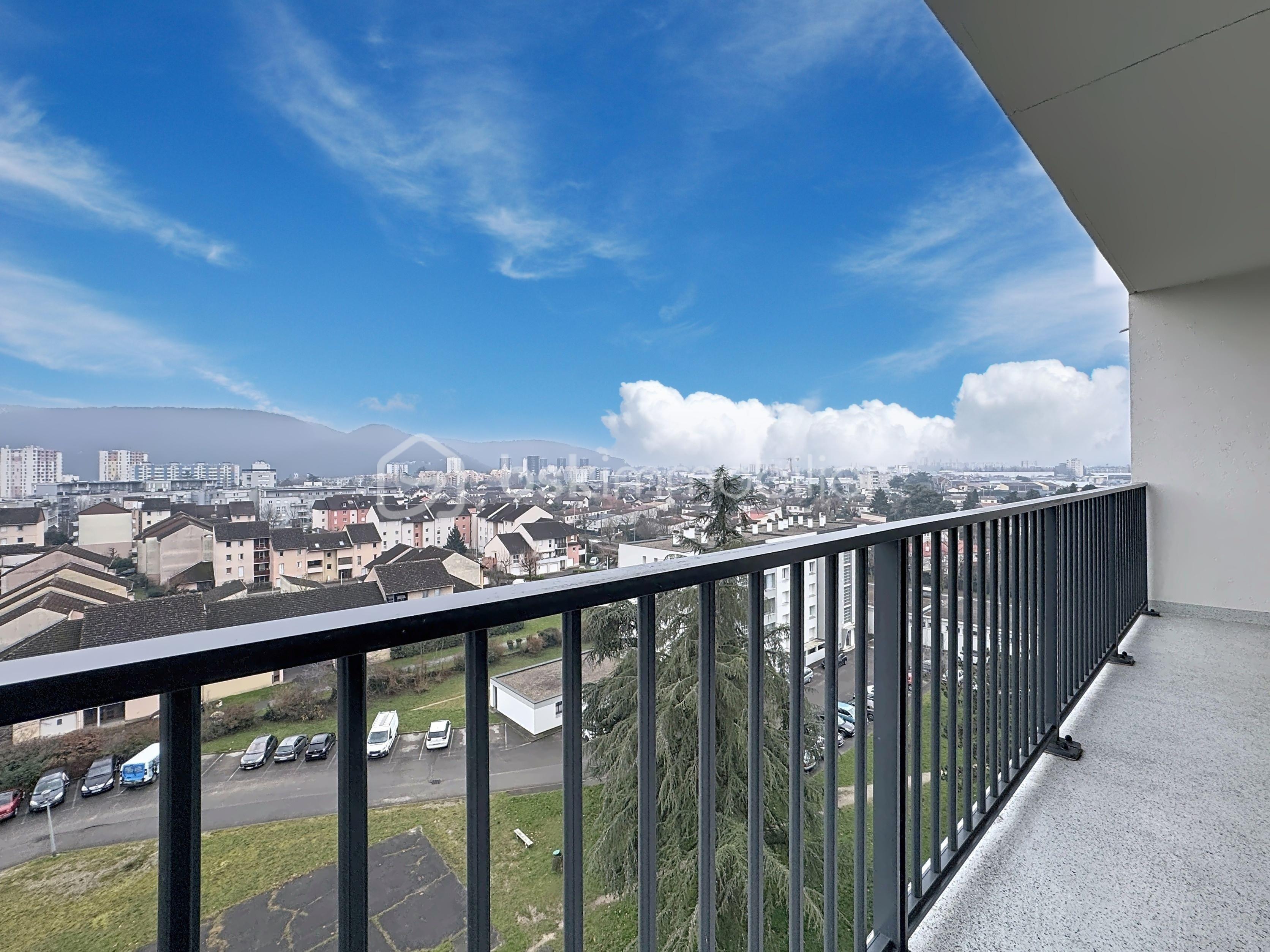 Appartement de 77 m² - téléchargement (3).png