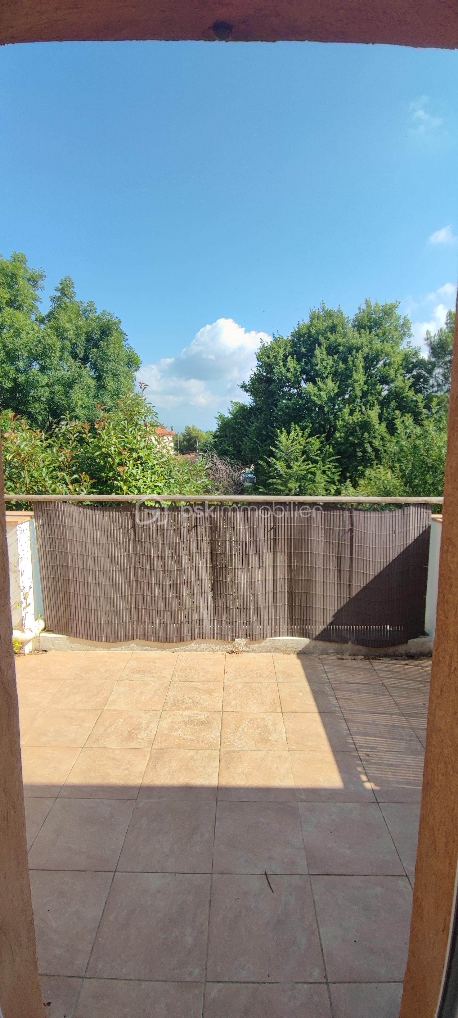 Immeuble de 85 m² - Zerr terrasse etage.jpg