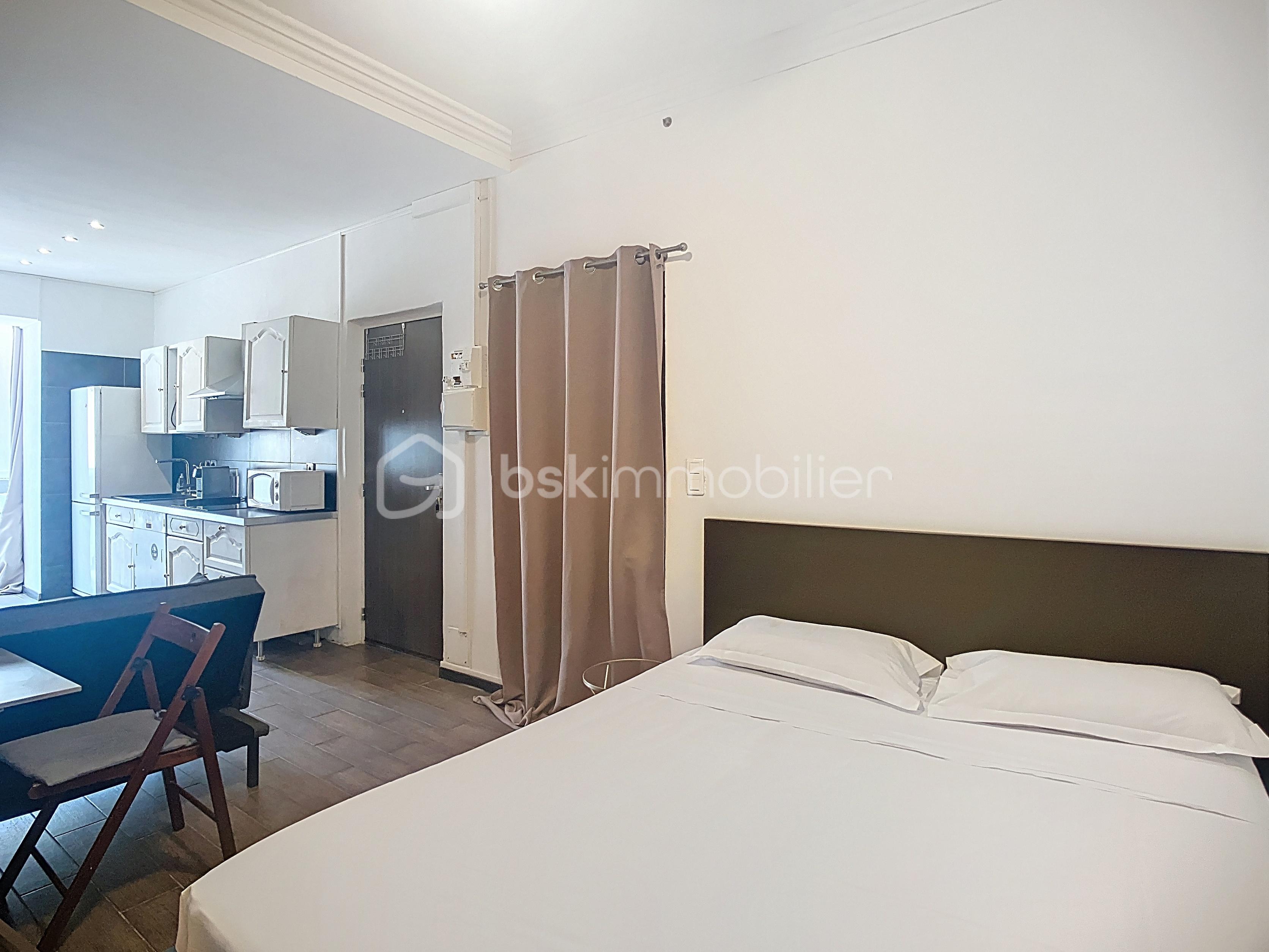 Appartement de 27,52 m² - 34-rue-fesch_00023.jpg