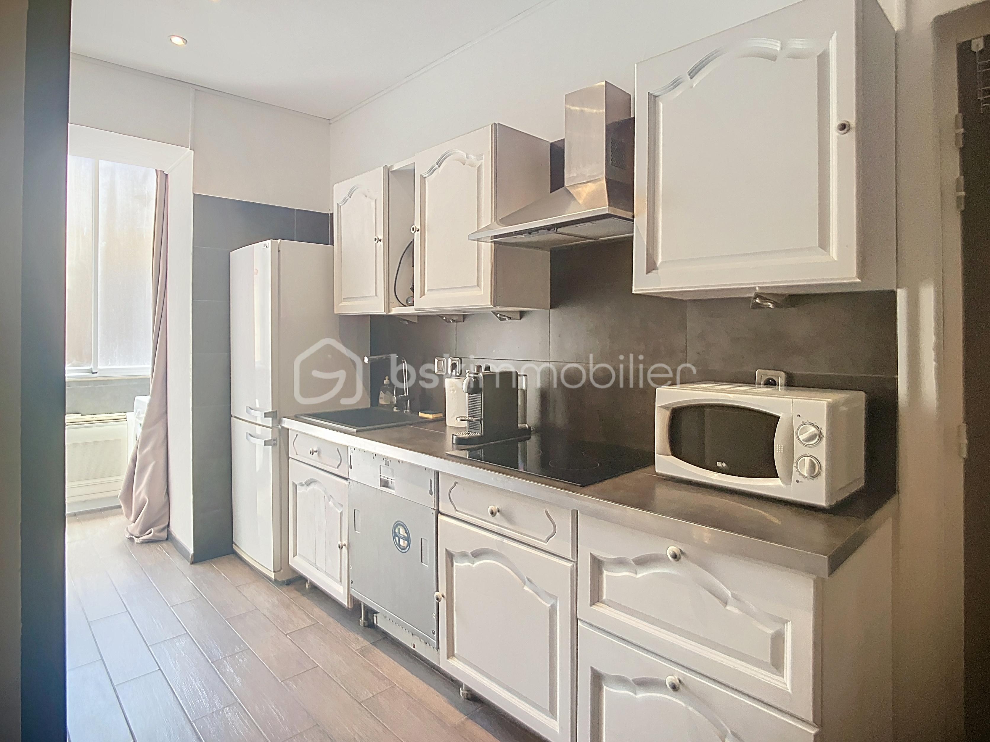 Appartement de 27,52 m² - 34-rue-fesch_00011.jpg