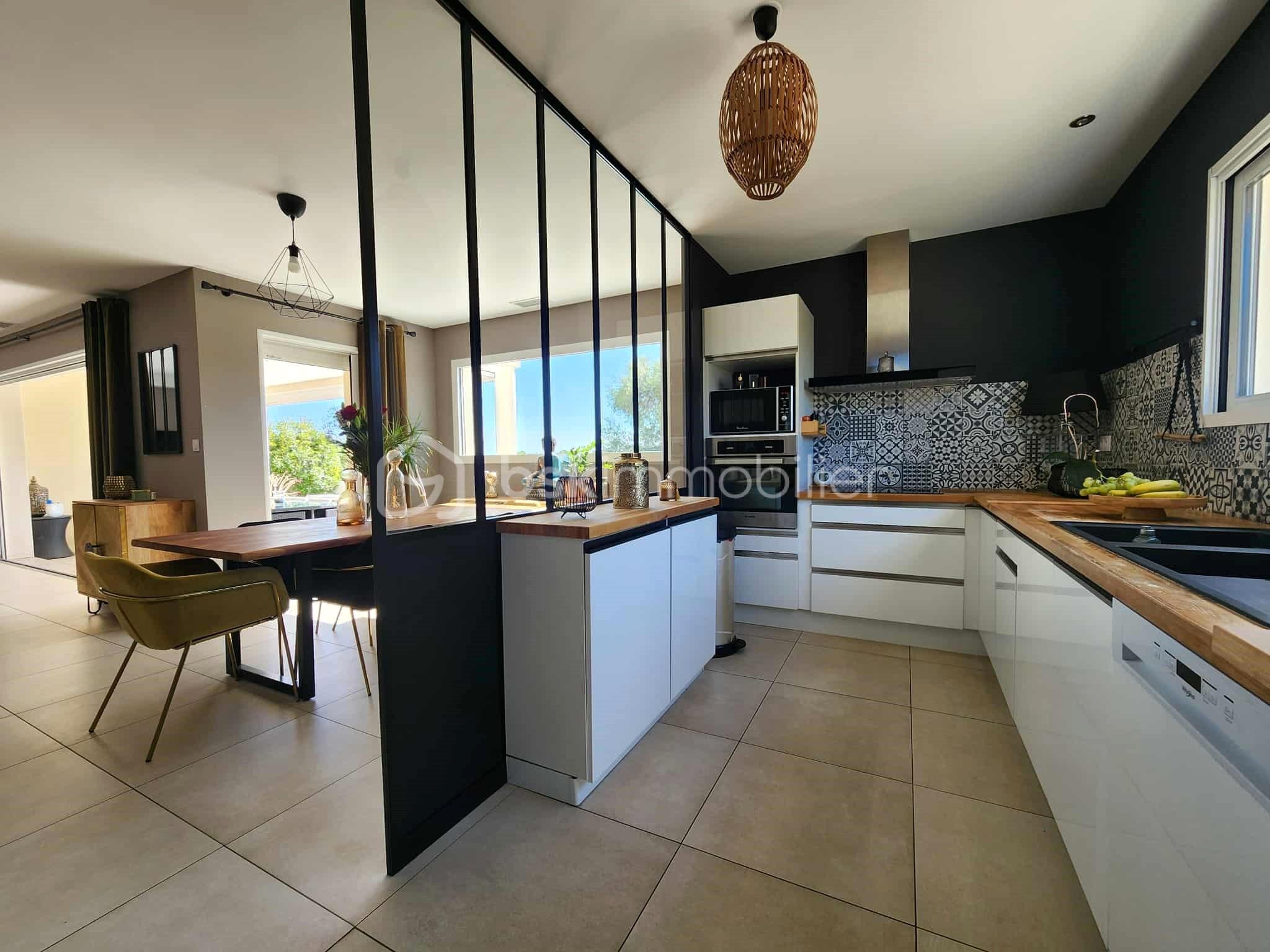 Villa de 145 m² - bc549a37-612b-4acb-92e1-50286fcdac0e.jpg