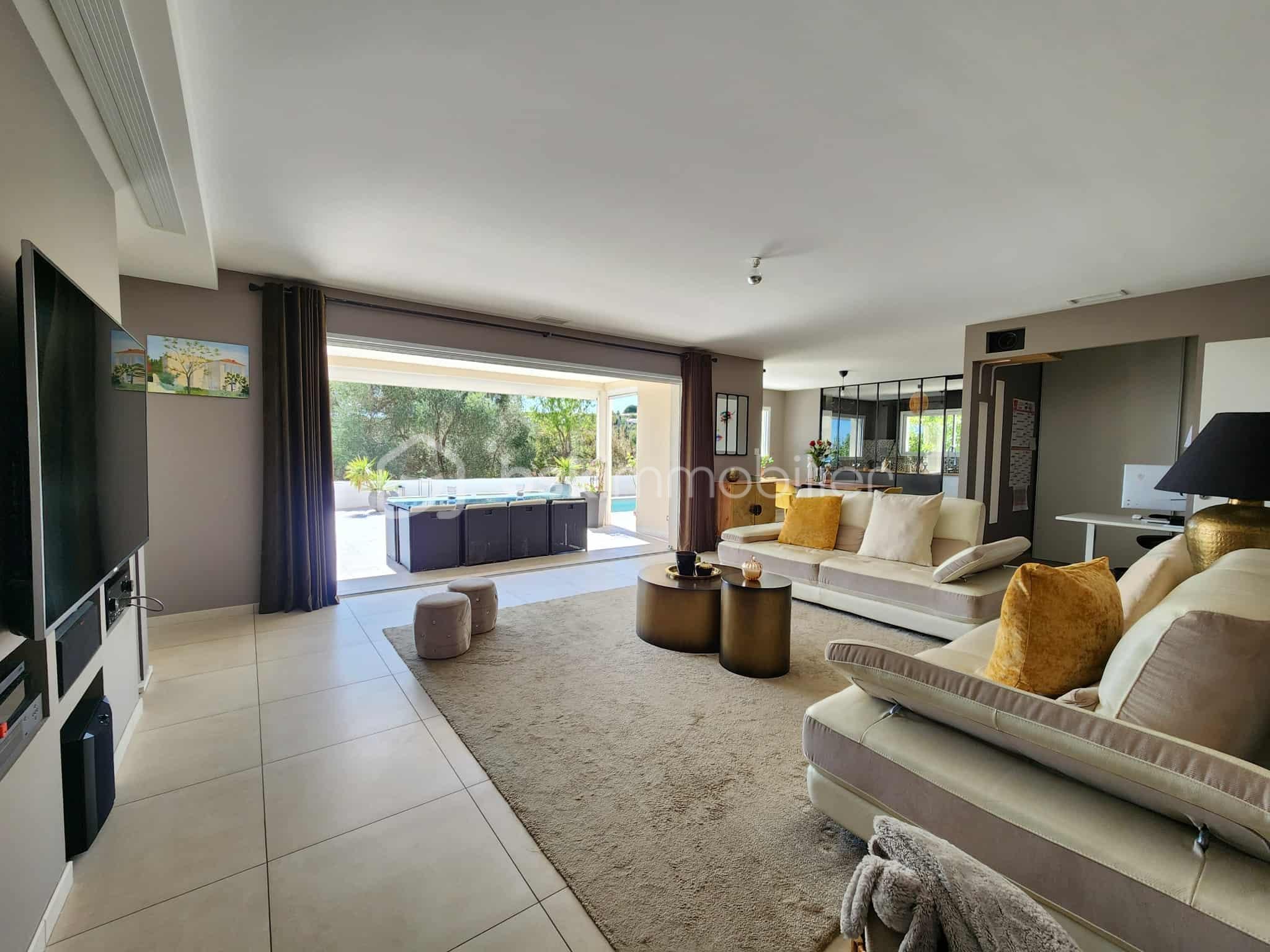 Villa de 145 m² - c624abb0-4051-420f-9cef-aae5ad4baf39 (1).jpg