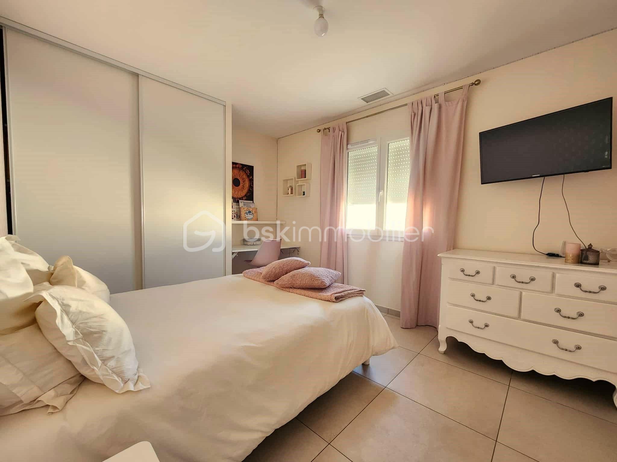 Villa de 145 m² - 4069ce77-6a07-4a83-a801-e6822337ff66.jpg