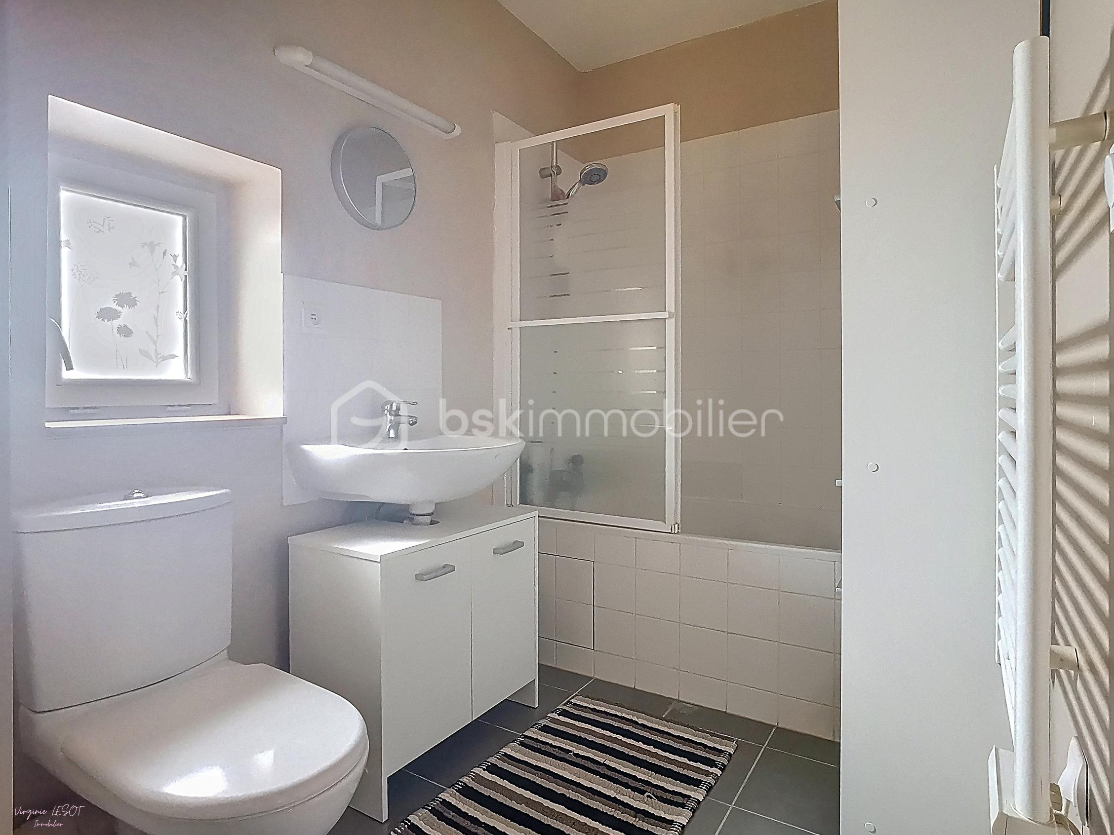 Maison de 82 m² - SDB-2.jpg