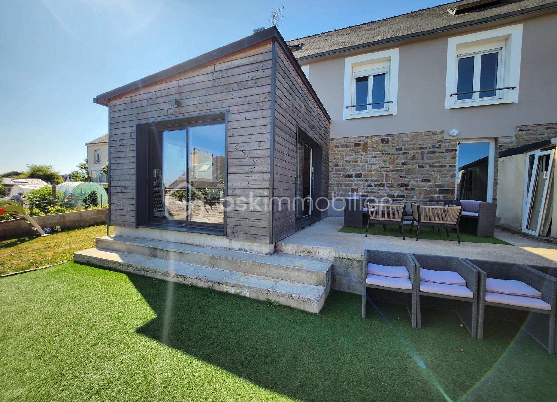 Maison de ville de 150 m² - Screenshot_20250819_084557_Gallery.jpg