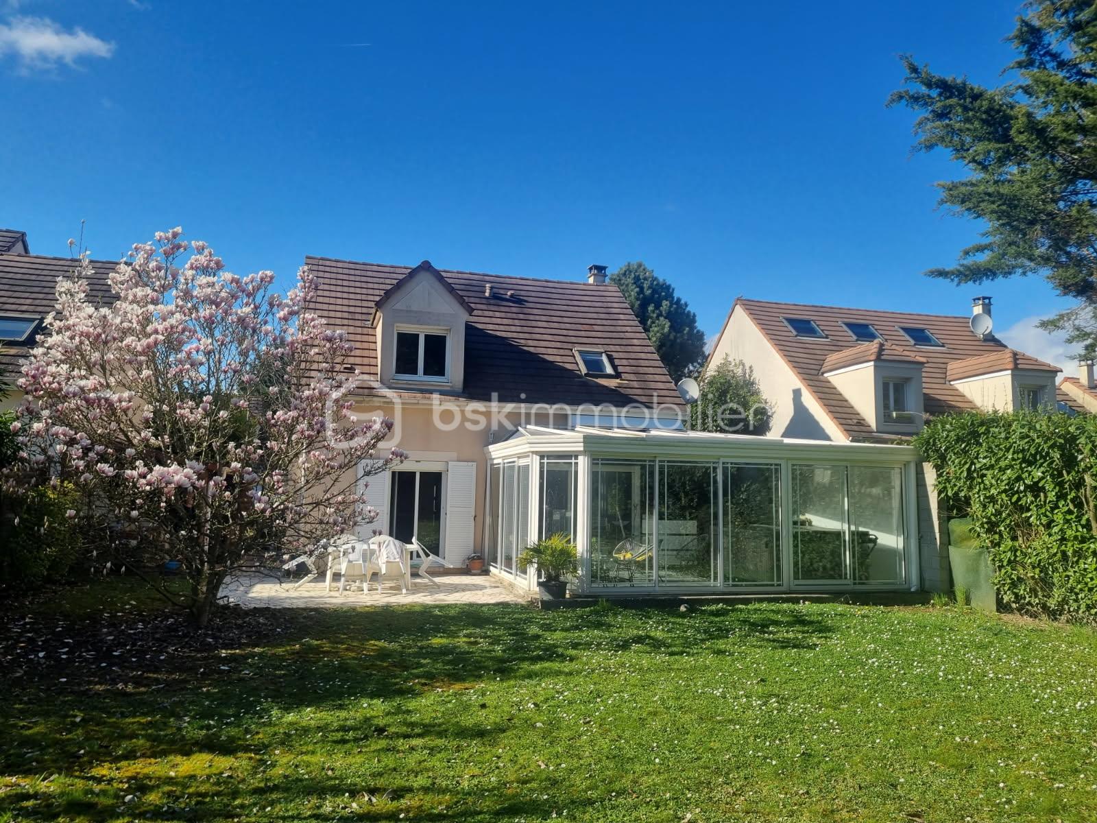 Maison contemporaine de 150 m² - 8030682526595375049.jpg