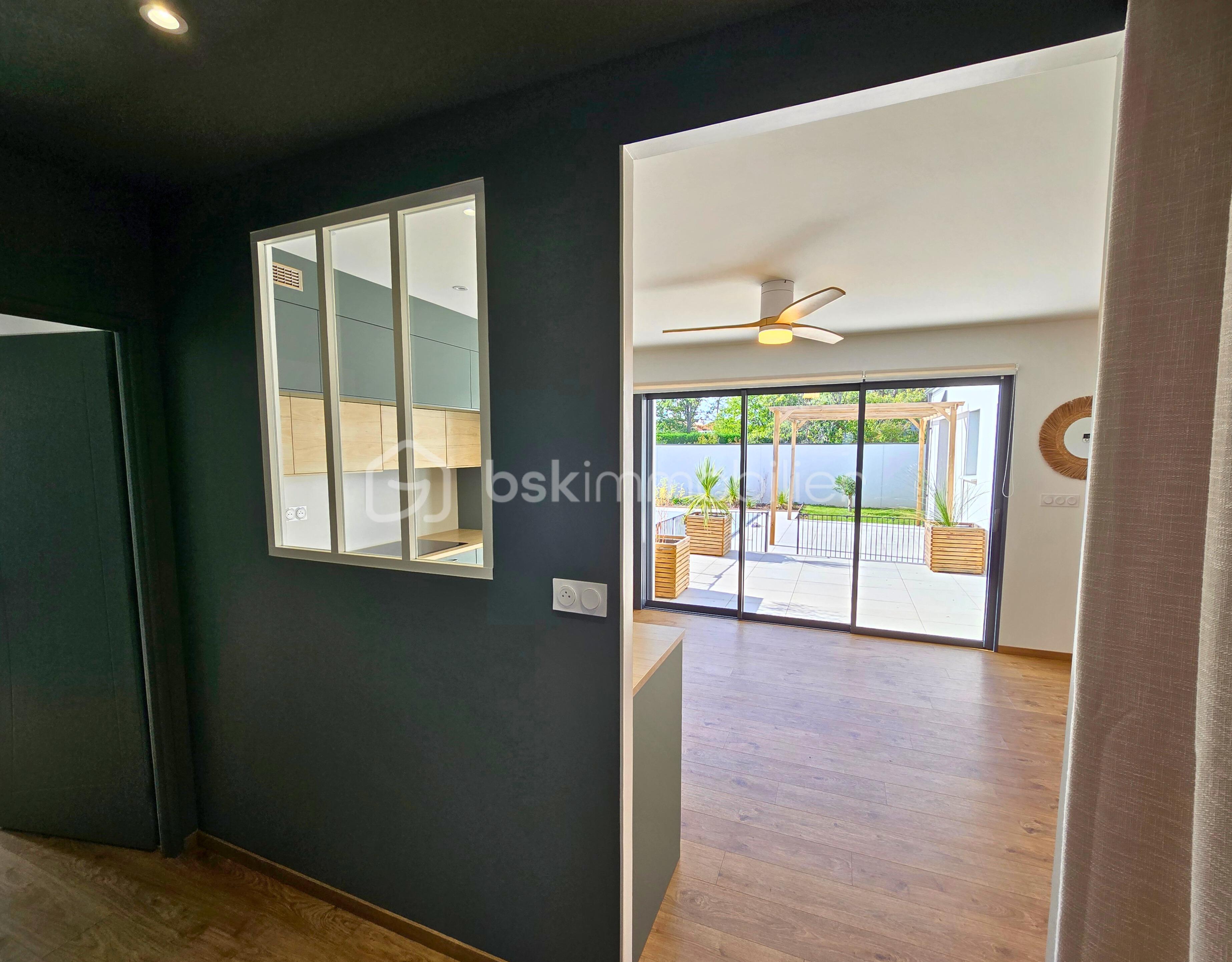 Maison de 121 m² - b7fc8fff-74f3-4c42-92b8-fe0eb3cd54bc.jpg
