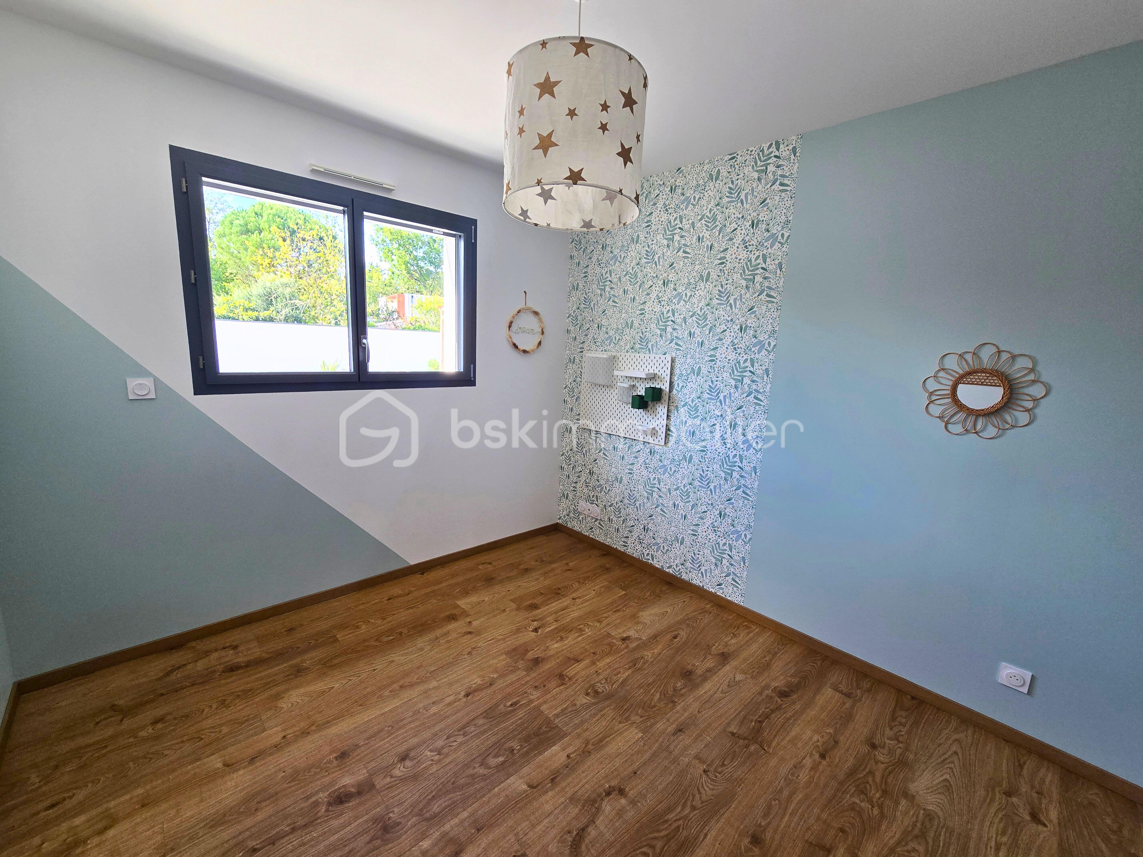 Maison de 121 m² - 3efe2189-5bee-4d4c-8406-6edbaaeeed75.jpg