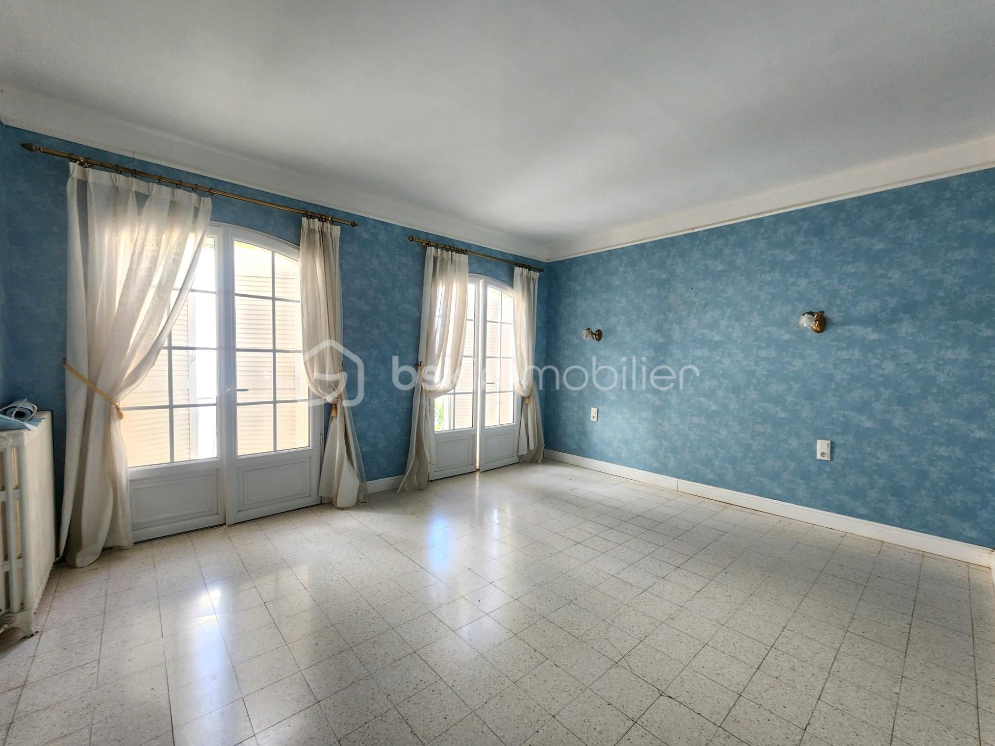 Maison de 182 m² - 72db1054-dca1-40d2-aedc-4c36d185693e.jpg