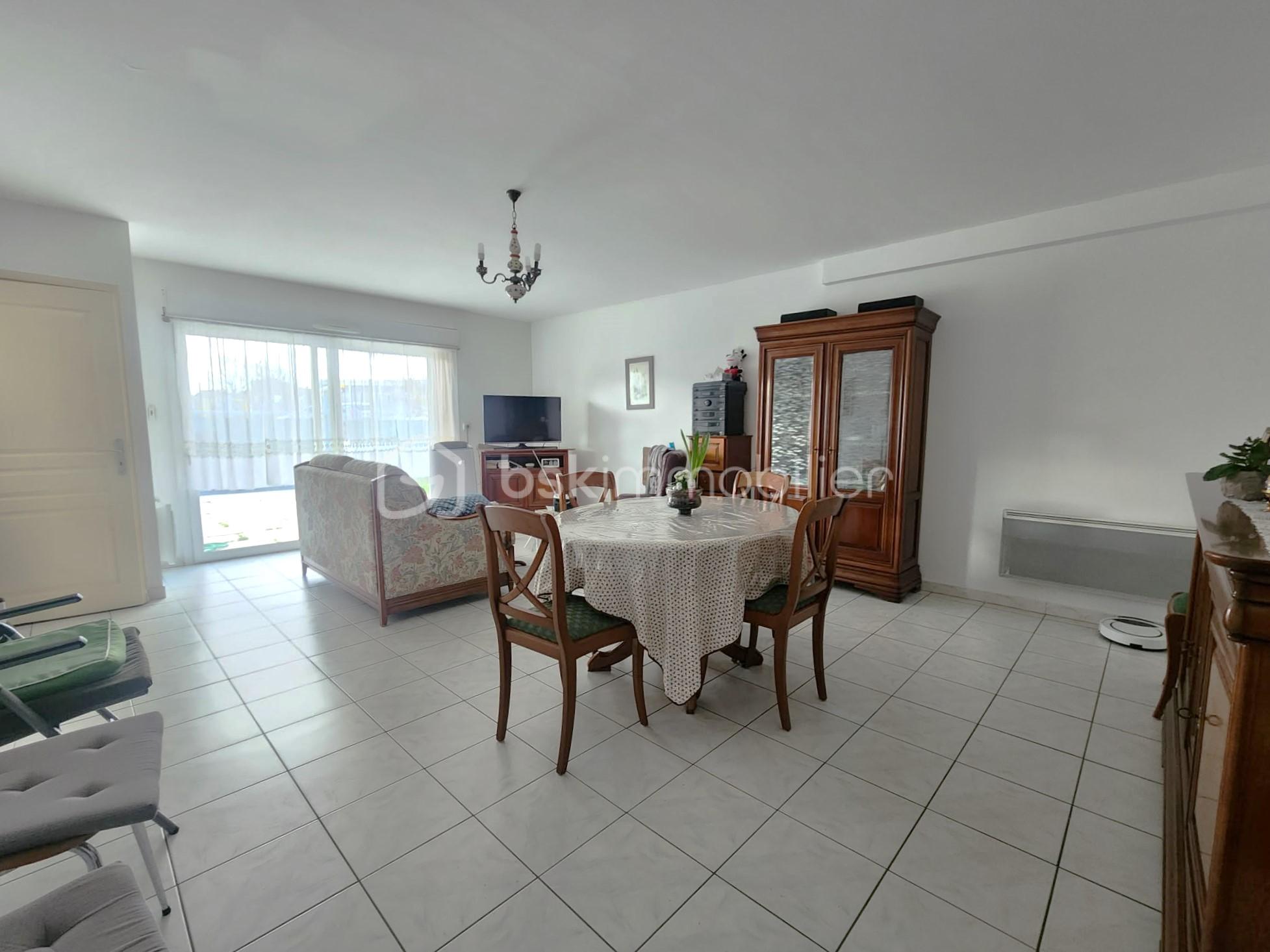 Maison de 182 m² - c069e014-a4be-4f23-b1c2-45a60d6ecd8d.jpg