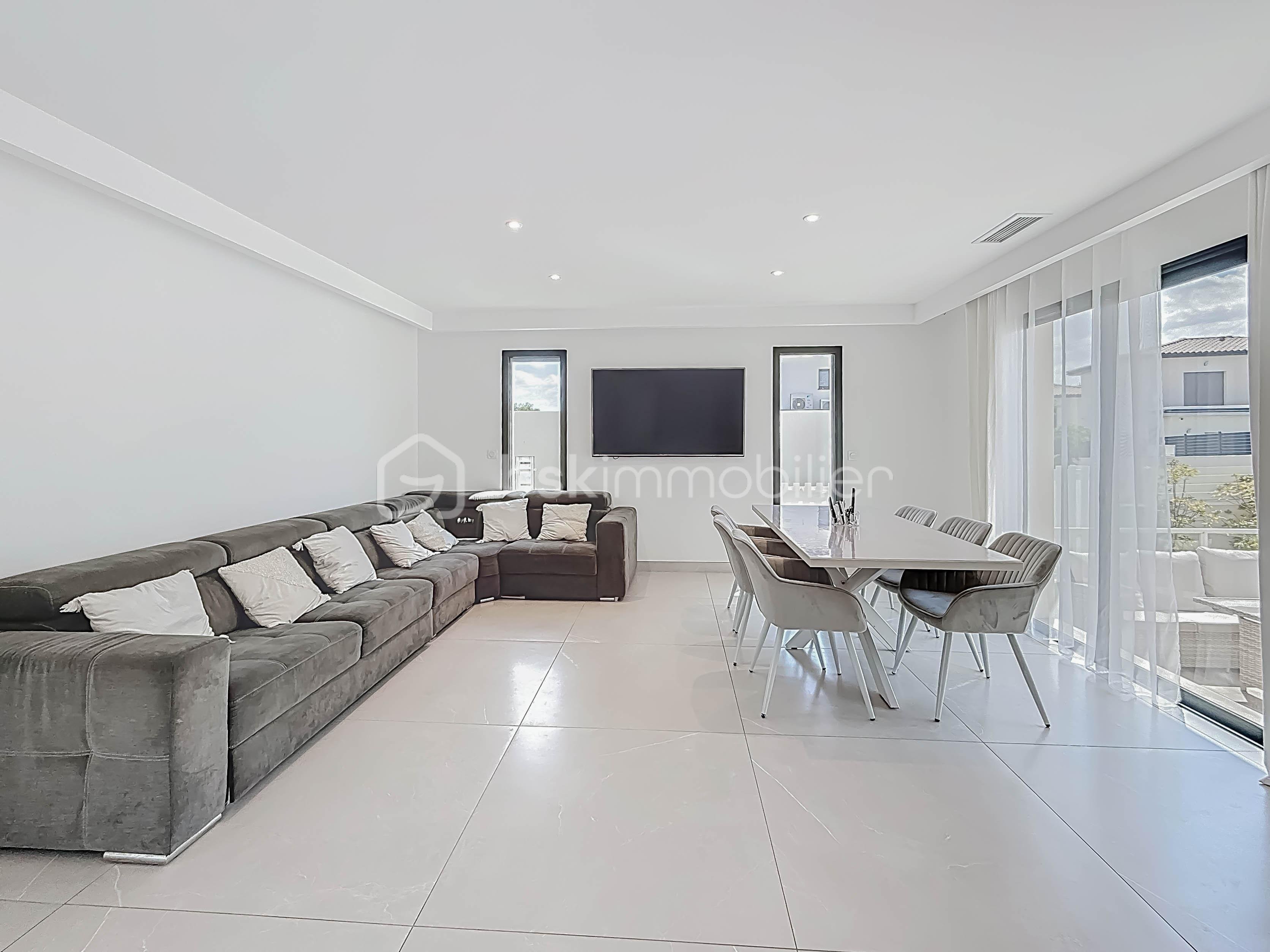 IMG_F99581C29317-10 2.jpg