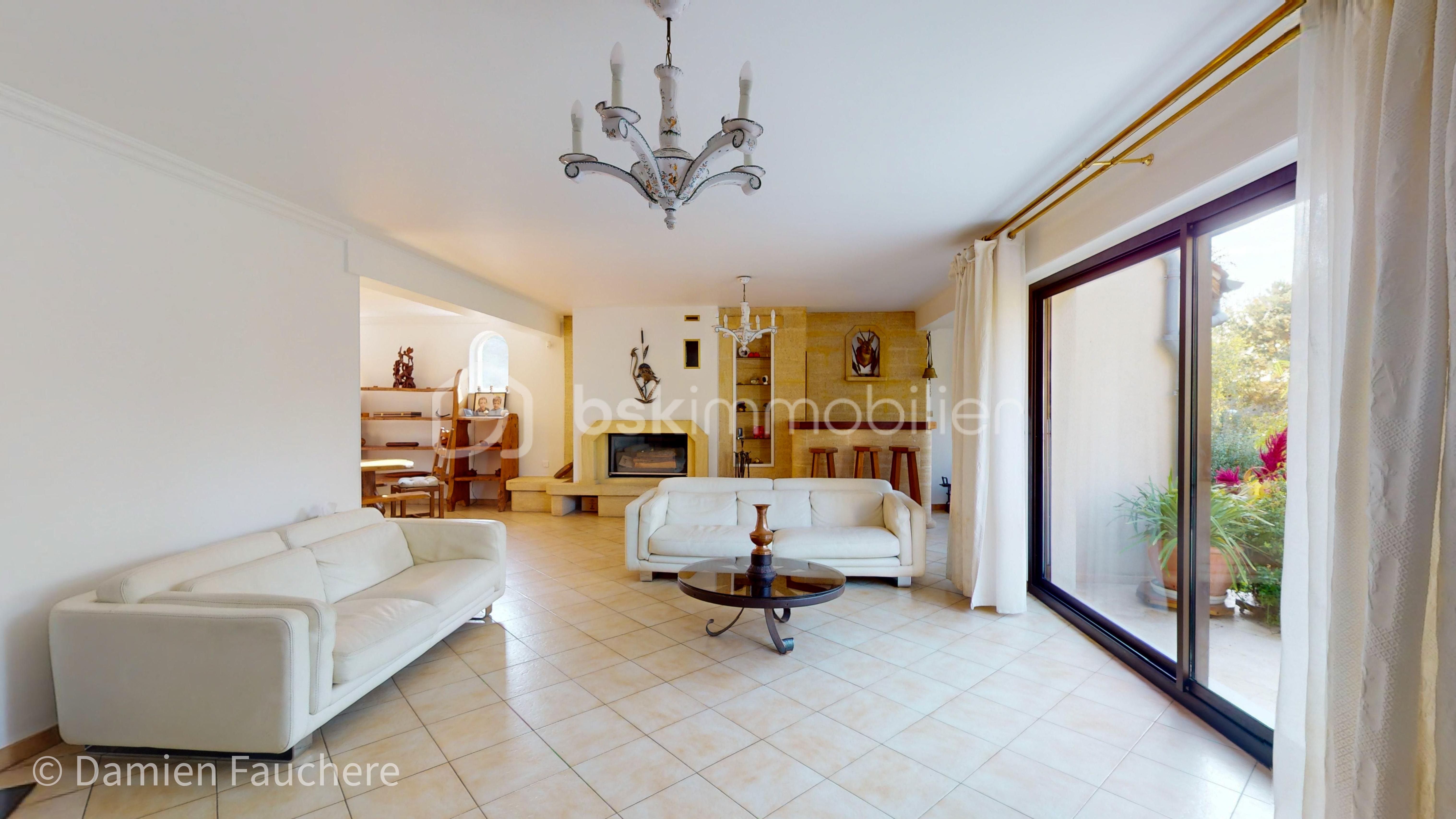 Domaine de 320 m² - 10.01.2024_13.42.37.jpg