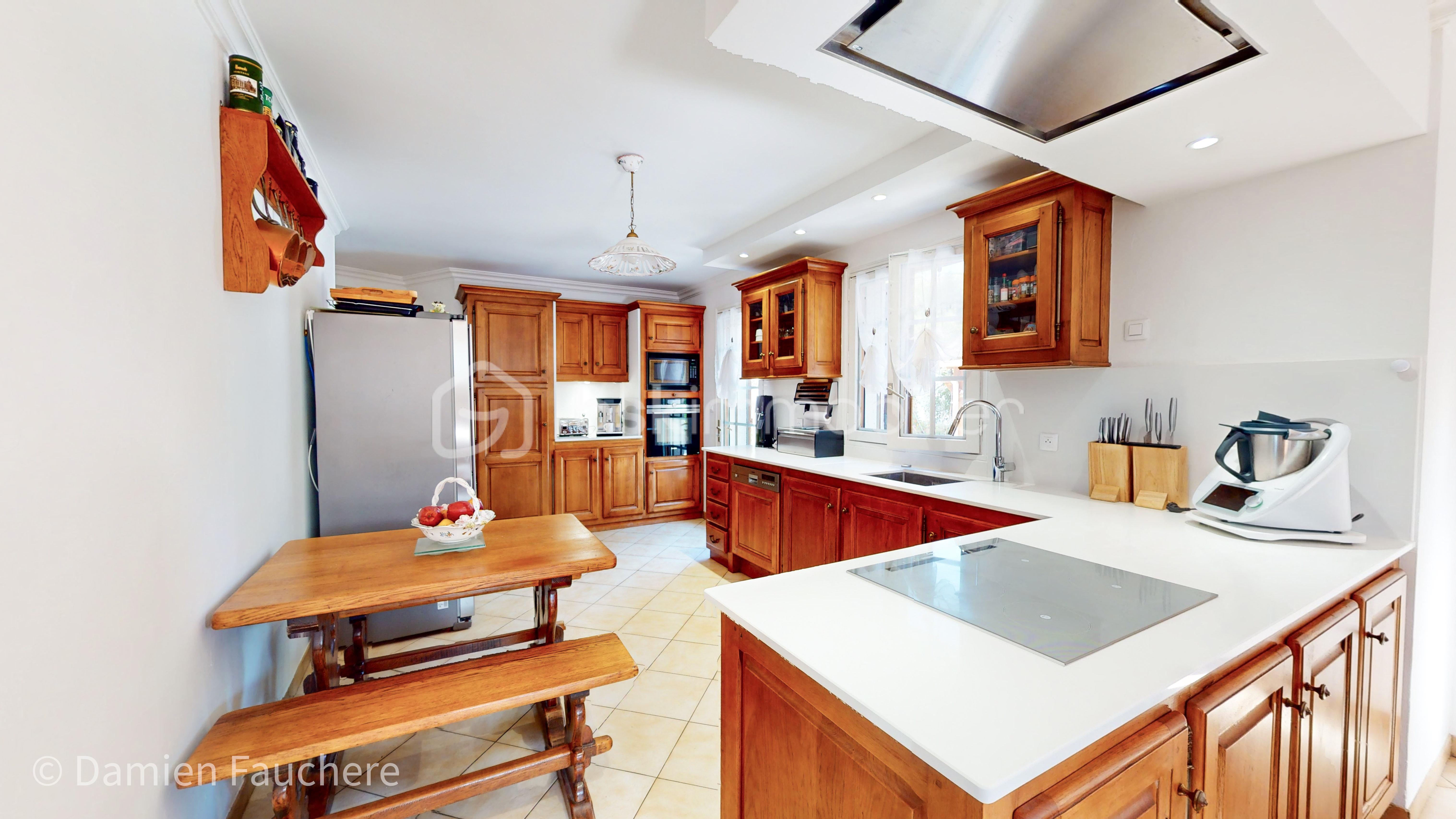 Domaine de 320 m² - 09.21.2024_09.58.00.jpg