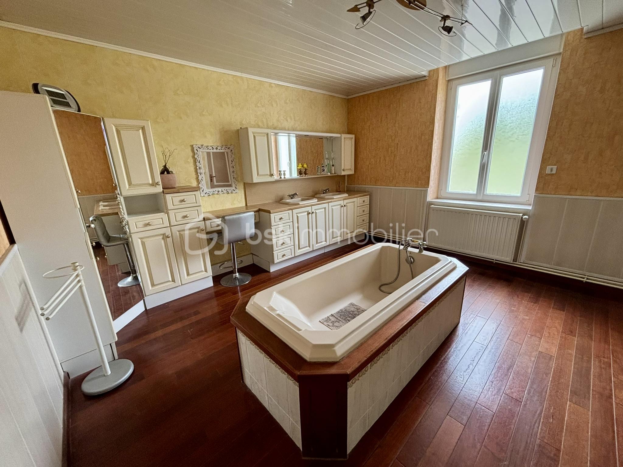 Maison de 200 m² - 1 (8).JPEG