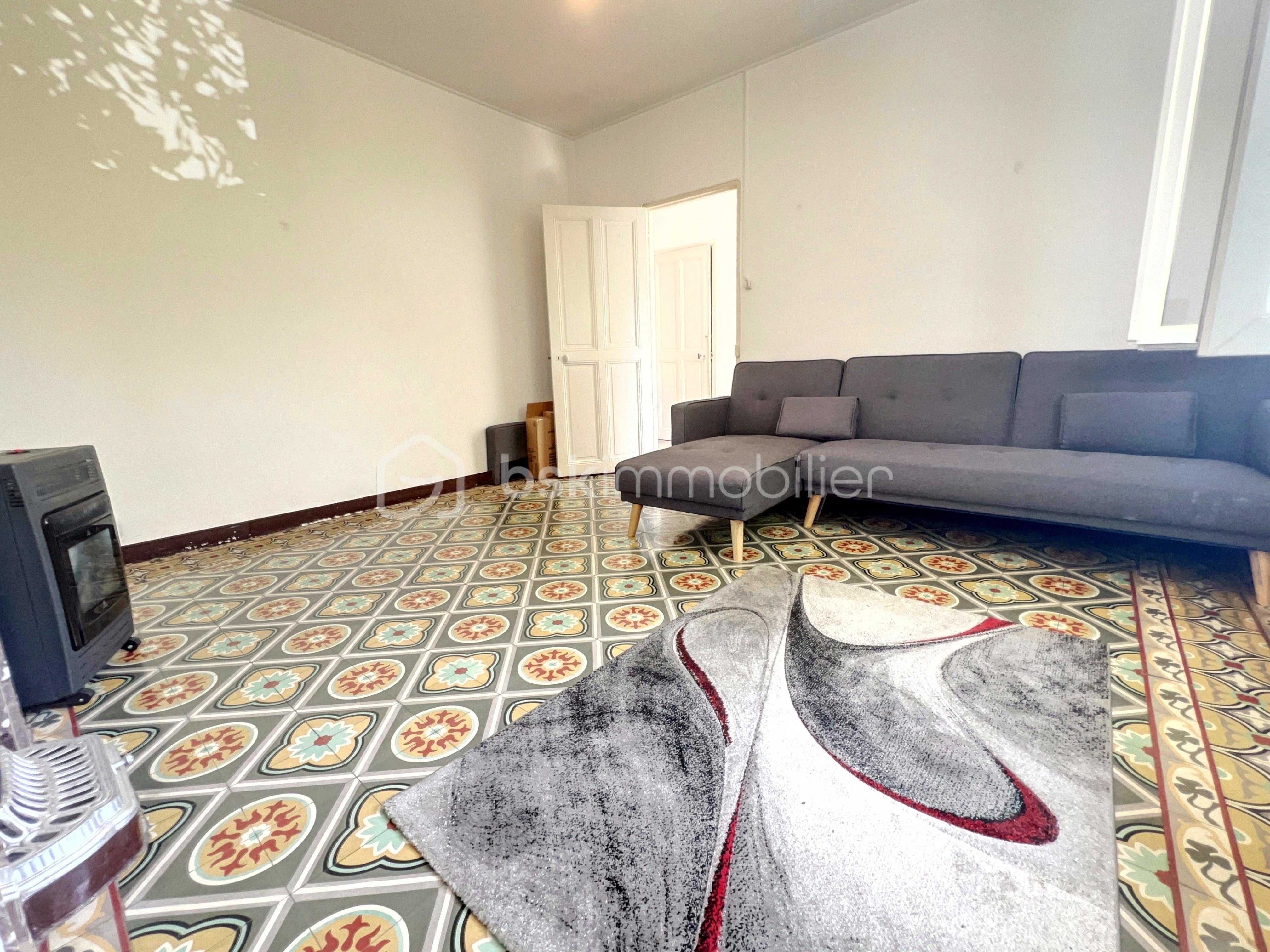 Demeure de 77 m² - 514B36C2-FDB6-B7C0-70BF-F06CE5AF9289.jpg