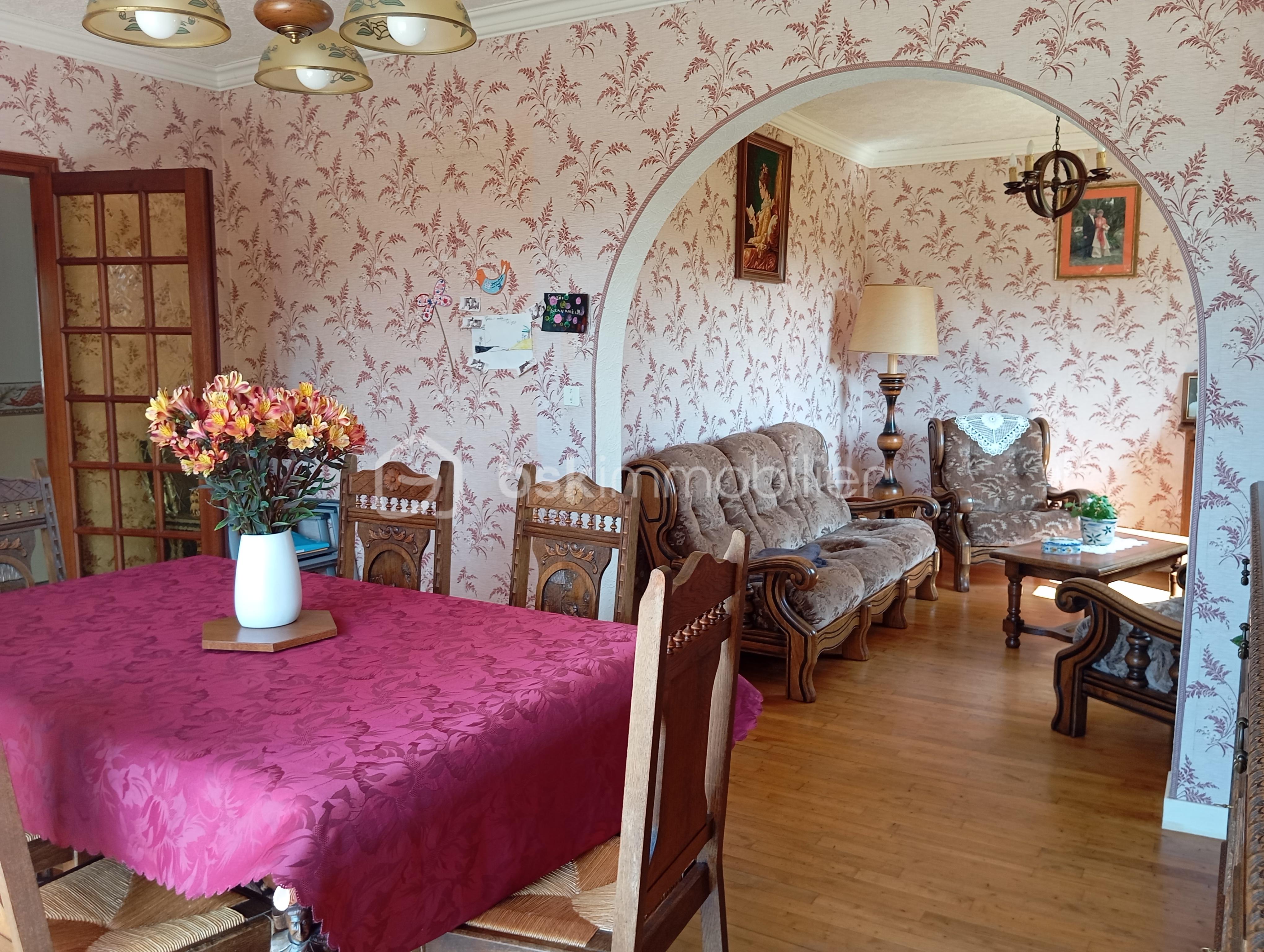 Maison ancienne de 115 m² - IMG_20250617_110424.jpg