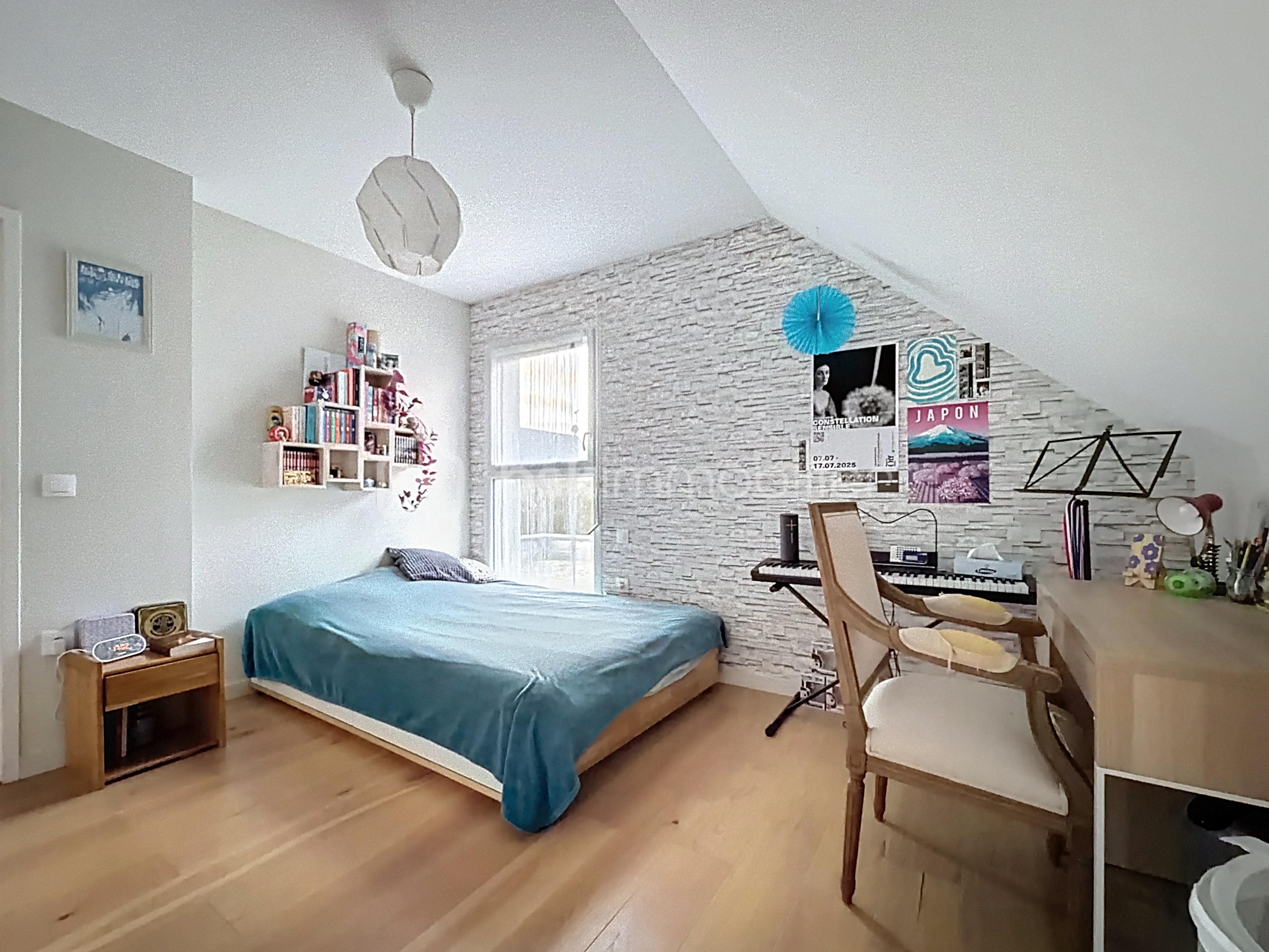 Pavillon de 94 m² - le-rouet_00009.jpg