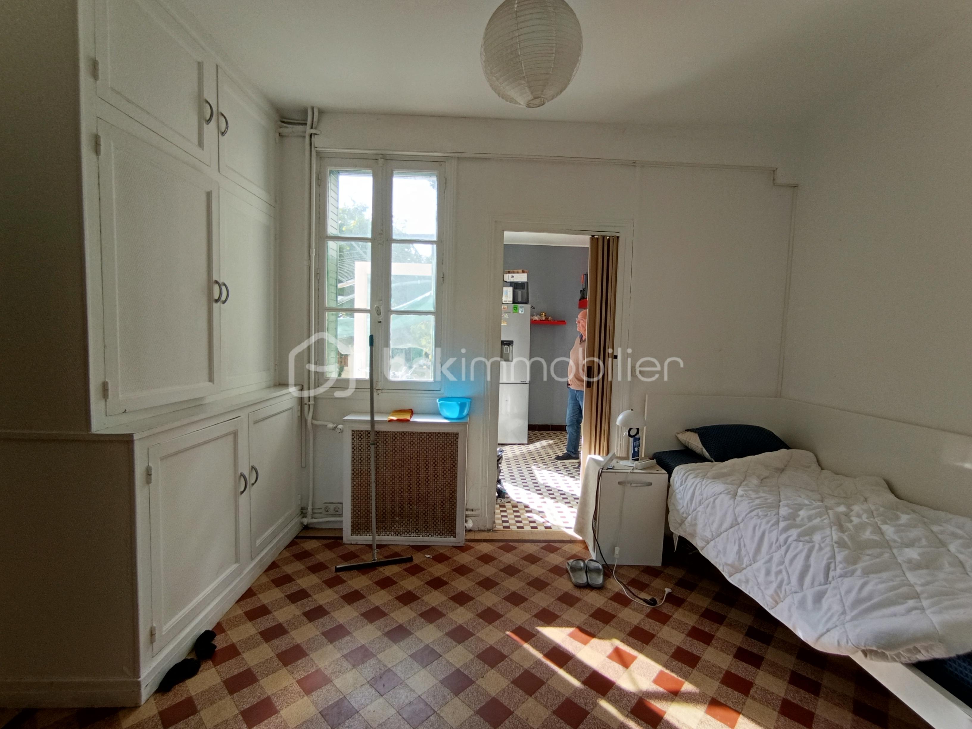 Immeuble de 111,48 m² - 1758548914488.jpg