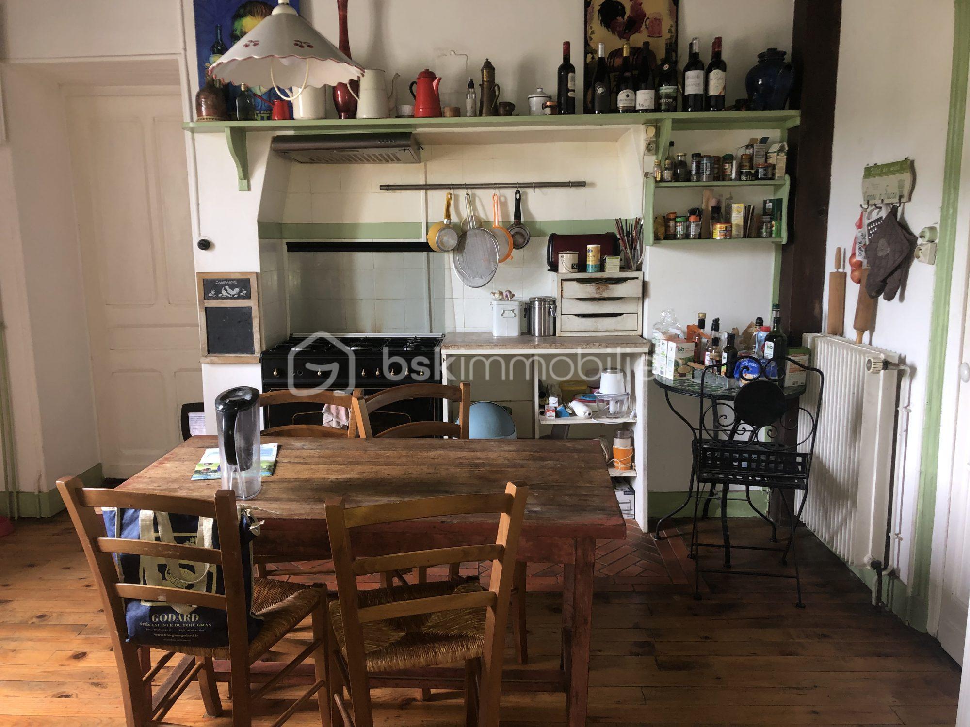 Maison de village de 165 m² - adb2cc498884b4b1527fcf37b4ed73e3.jpg