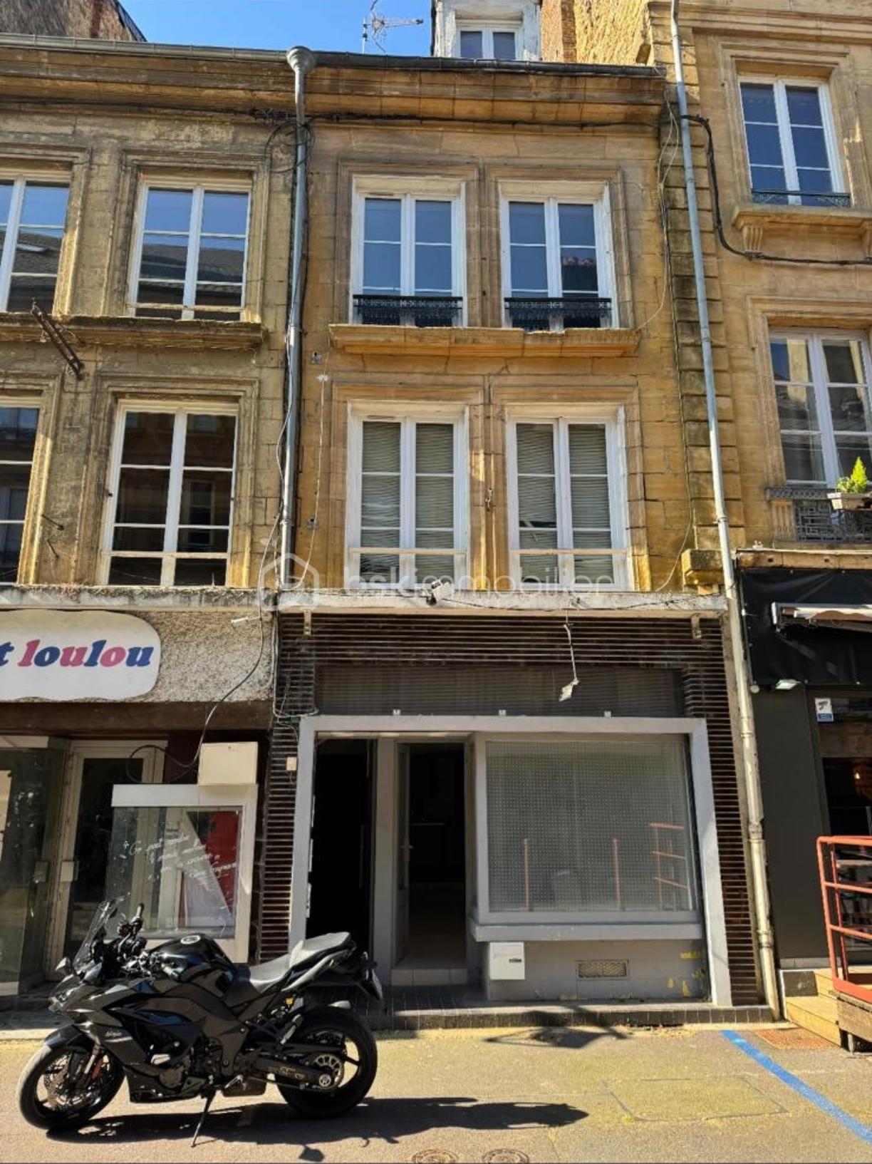 Immeuble mixte de 109,50 m² - 1000009626.jpg