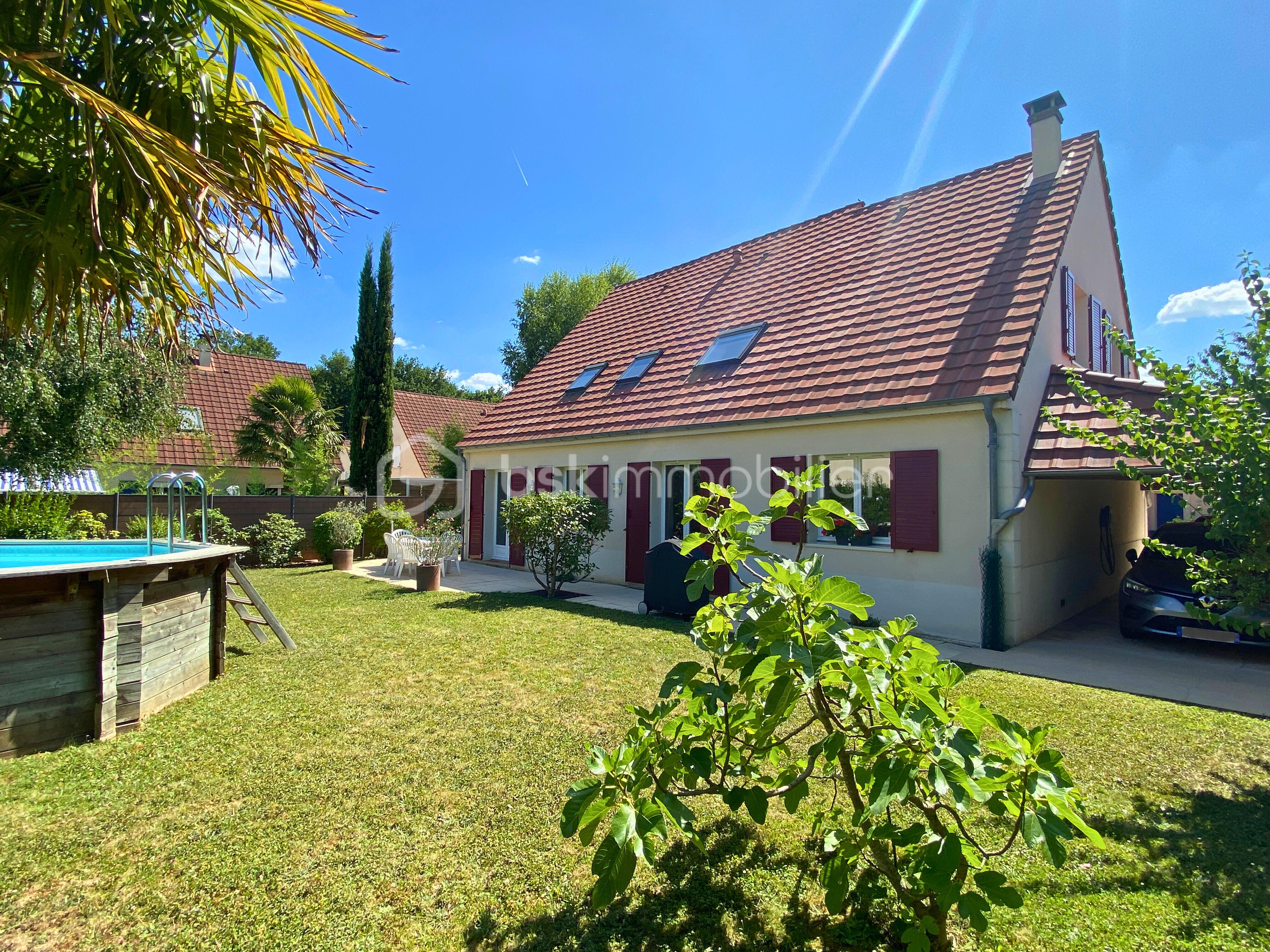 Maison de 175 m² - 2 avec plaque cachée.jpg