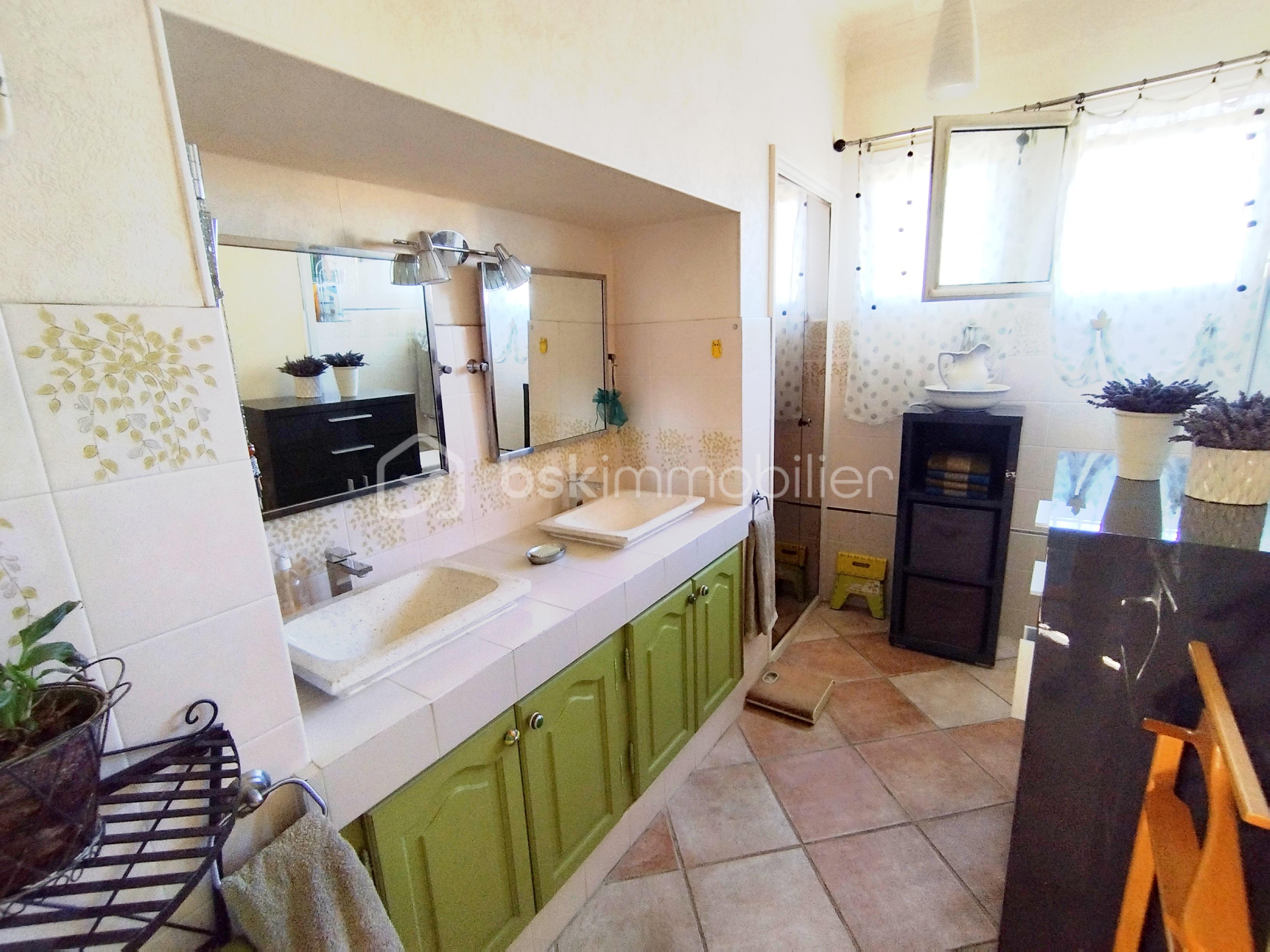 Maison de 208 m² - 1761812712654.jpg