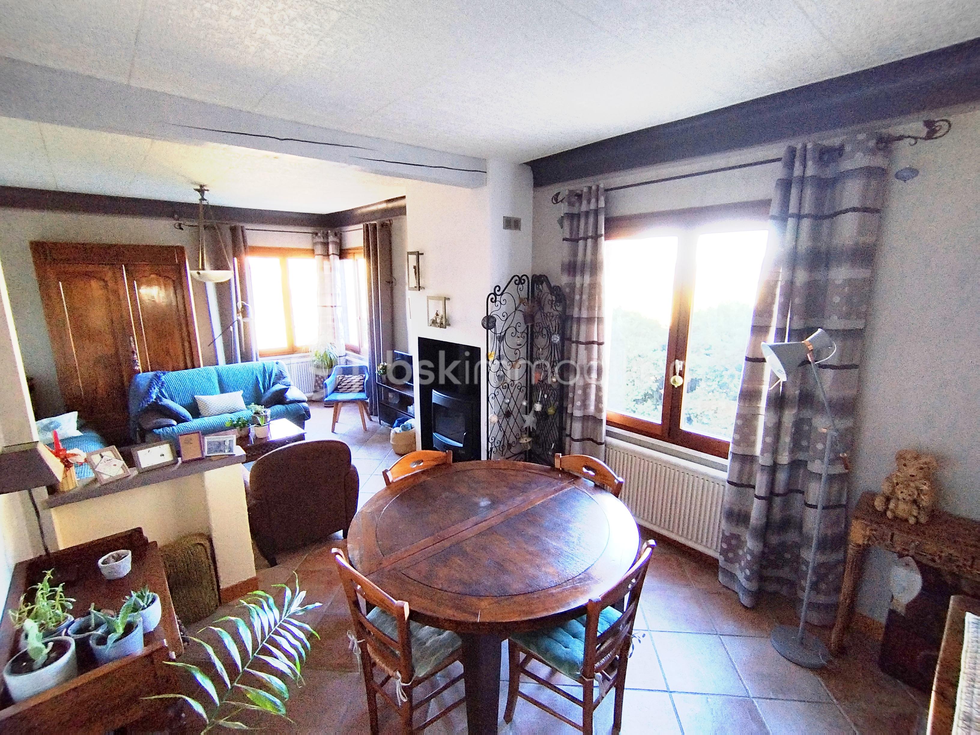 Maison de 208 m² - 1761812712718.jpg