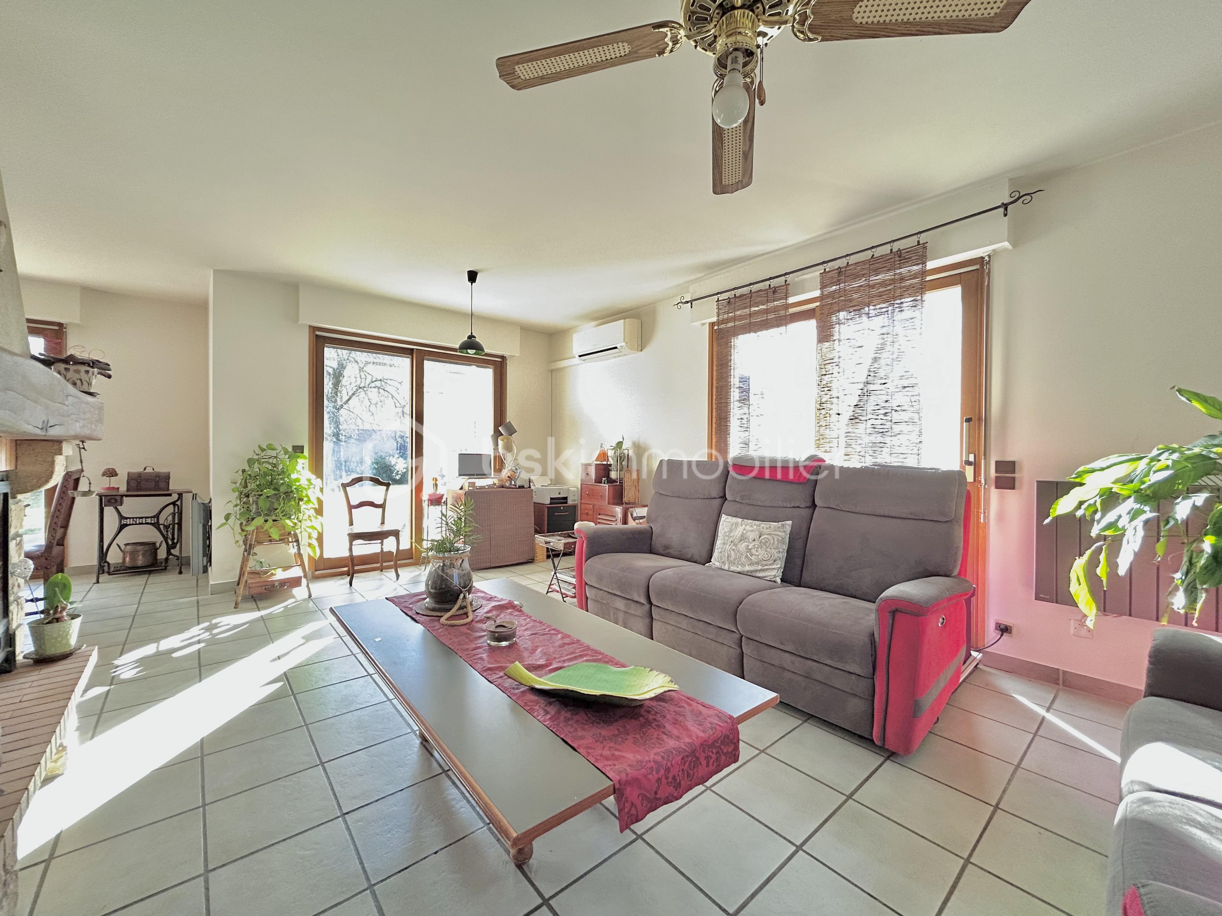 Maison traditionnelle de 160 m² - tempImagepWq3Rk.png