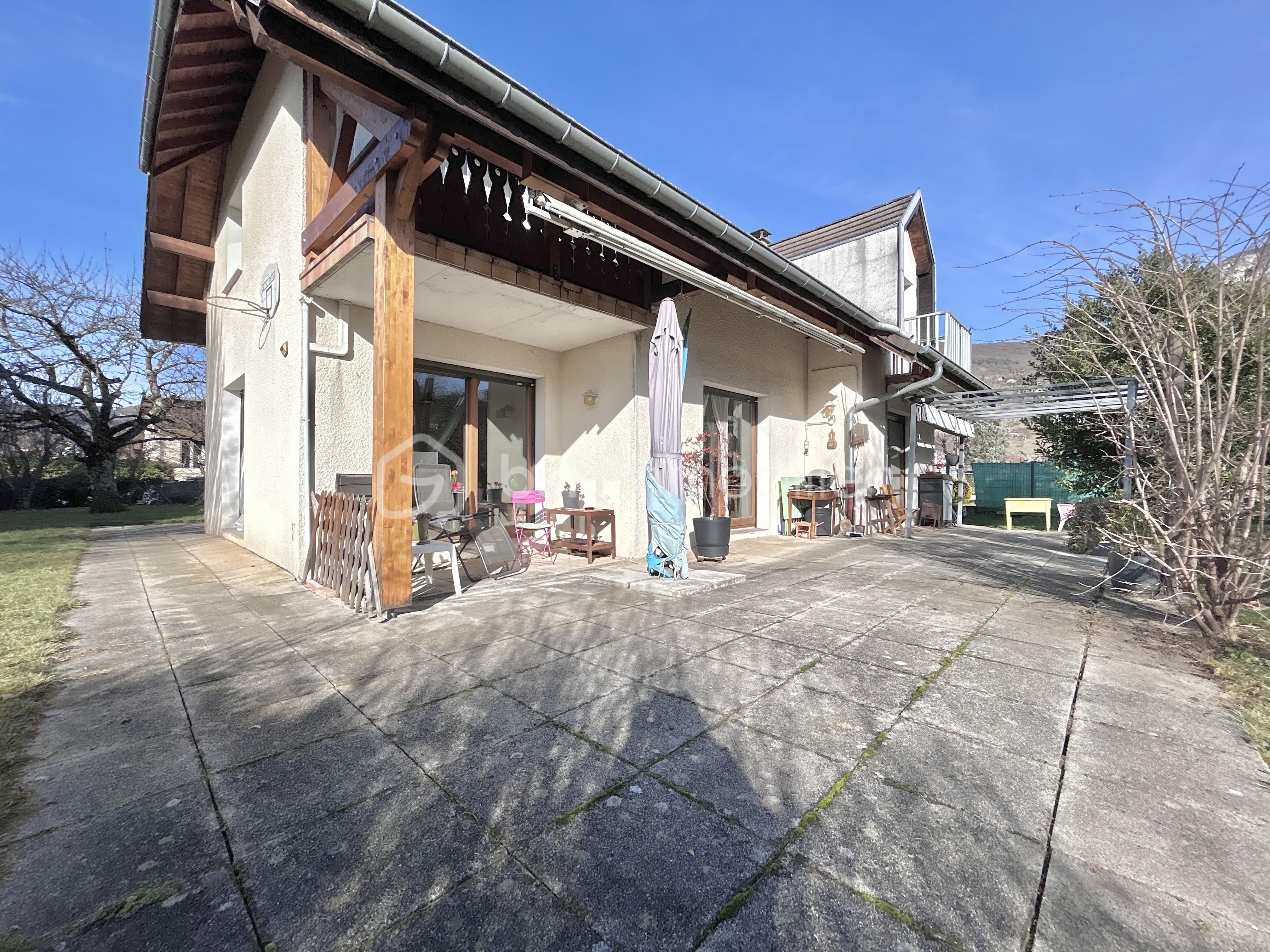 Maison traditionnelle de 160 m² - tempImagedXEVR7.png