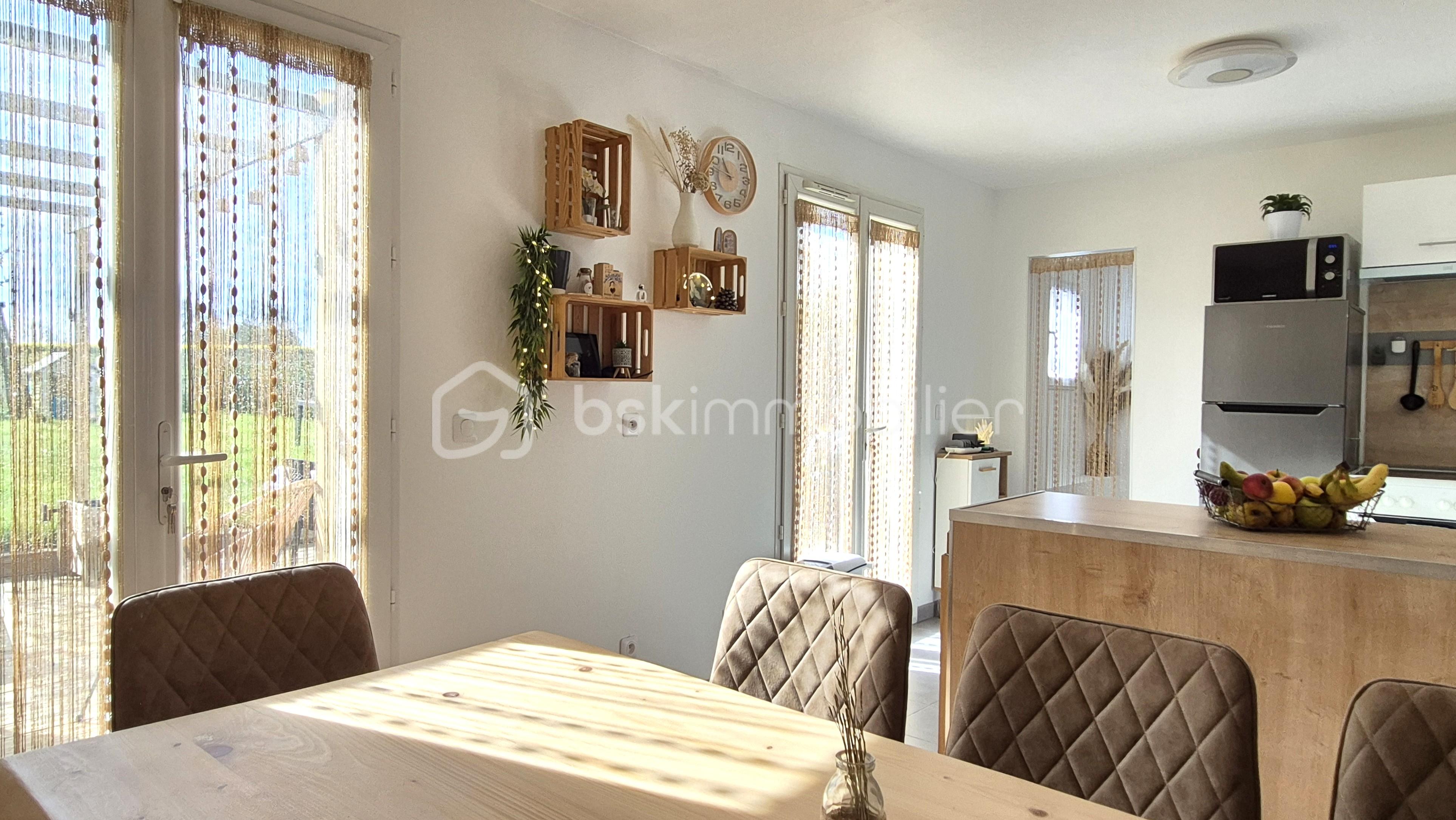 Salle à manger 2.jpg