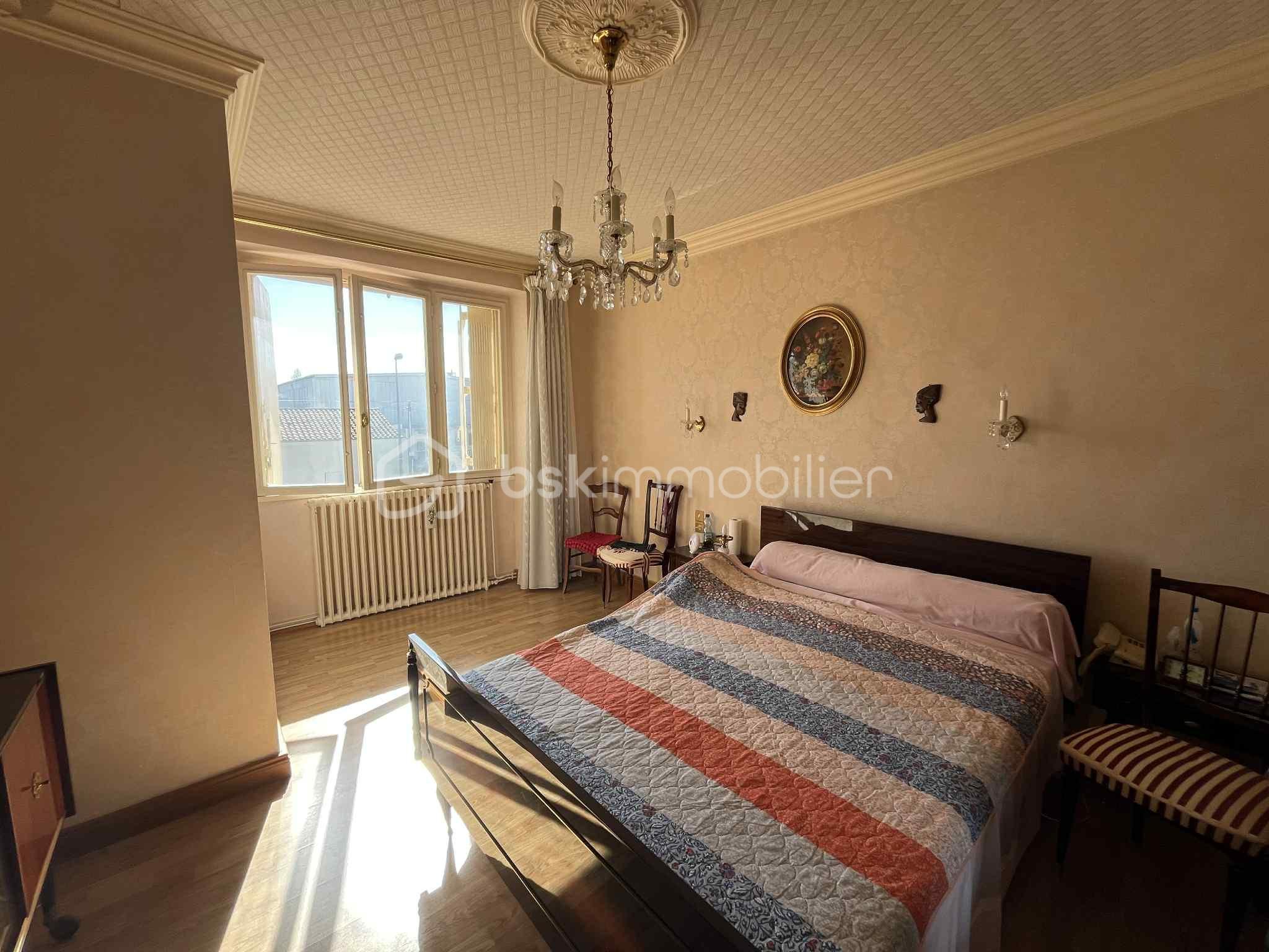 Maison de ville de 70 m² - chambre 1 haut.jpeg