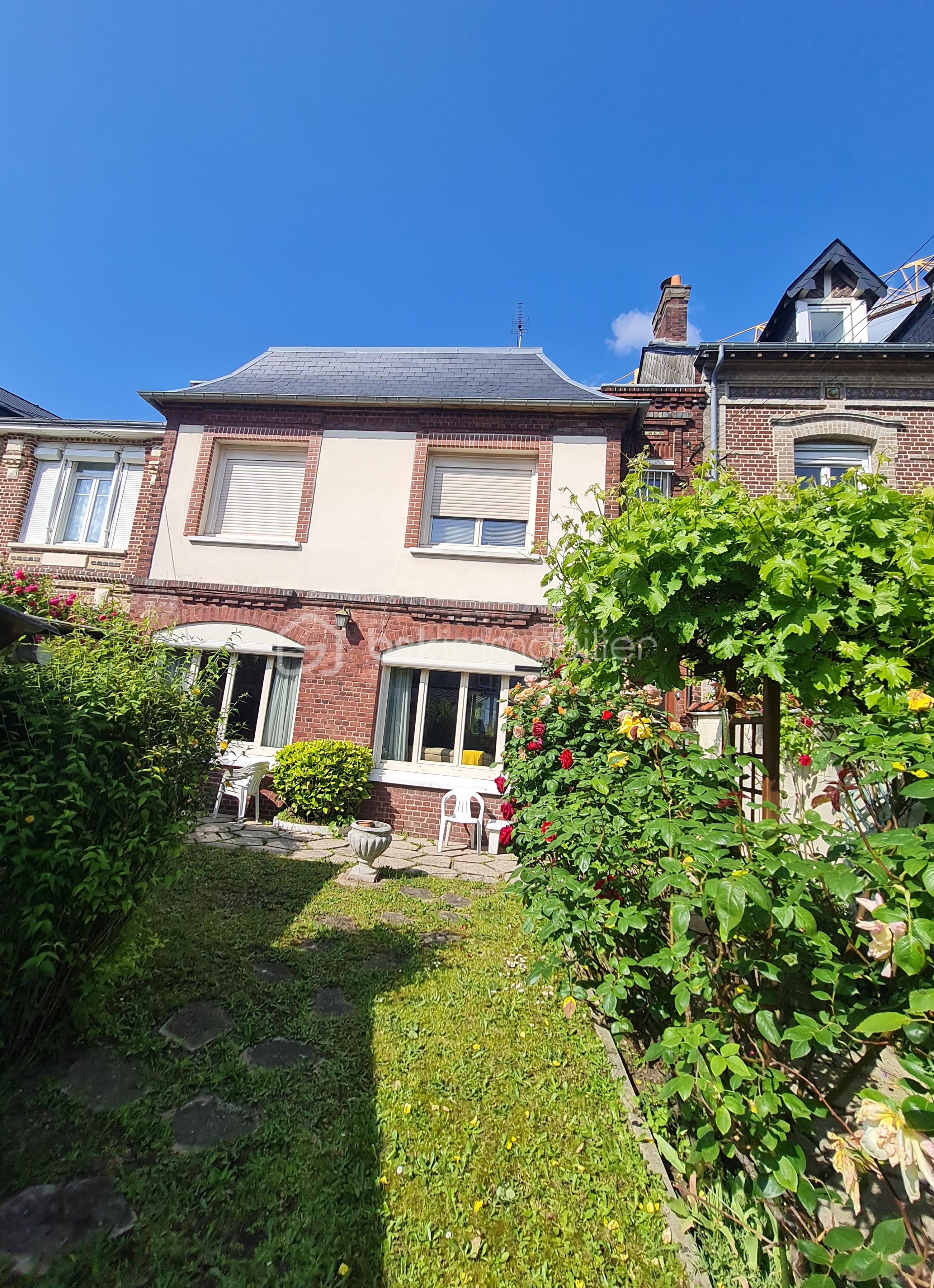 Maison ancienne de 200 m² - Facade queinnec 2.jpg