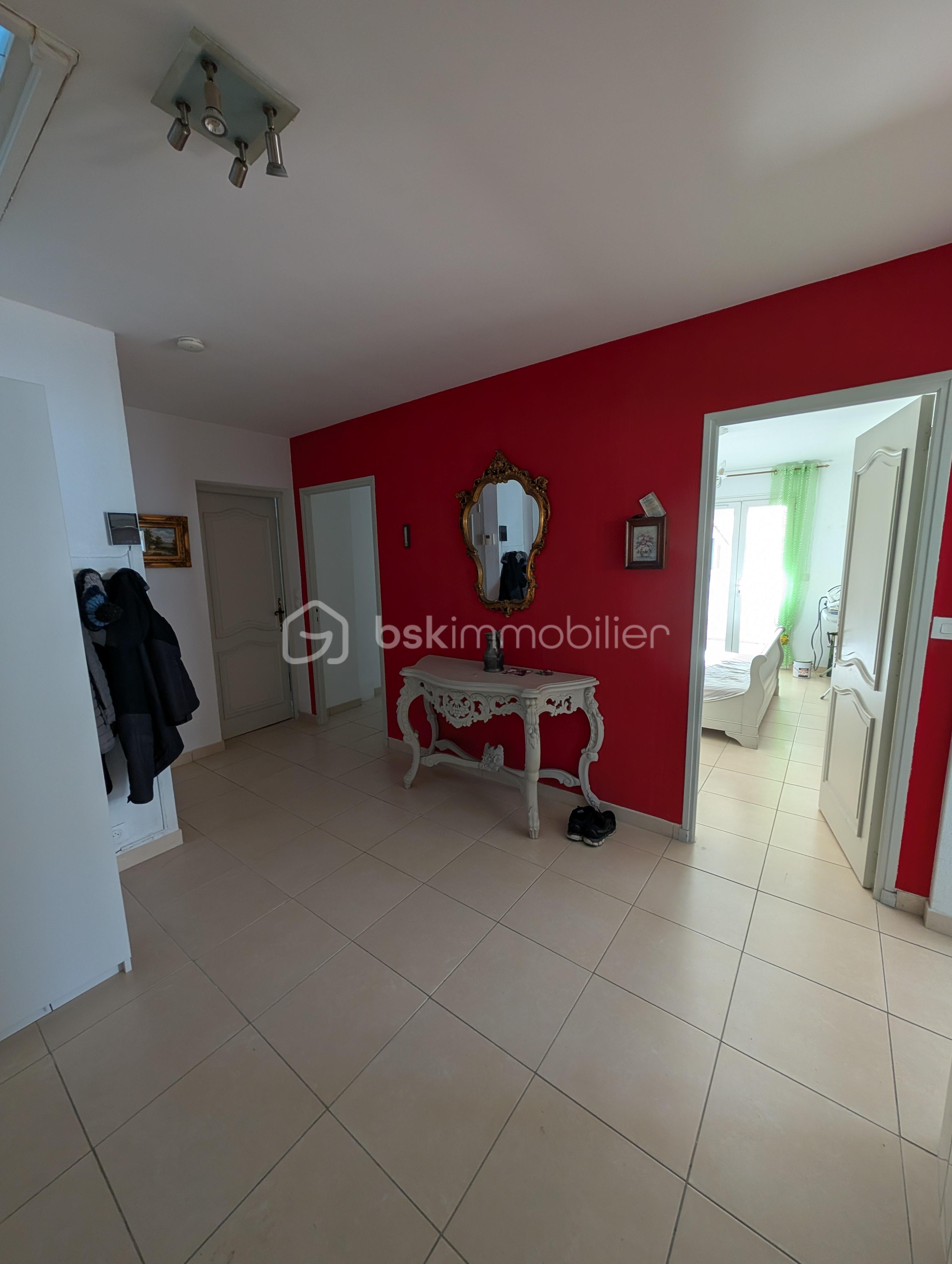 Maison de 100 m² - Hall rez-de-chaussée (1).jpg