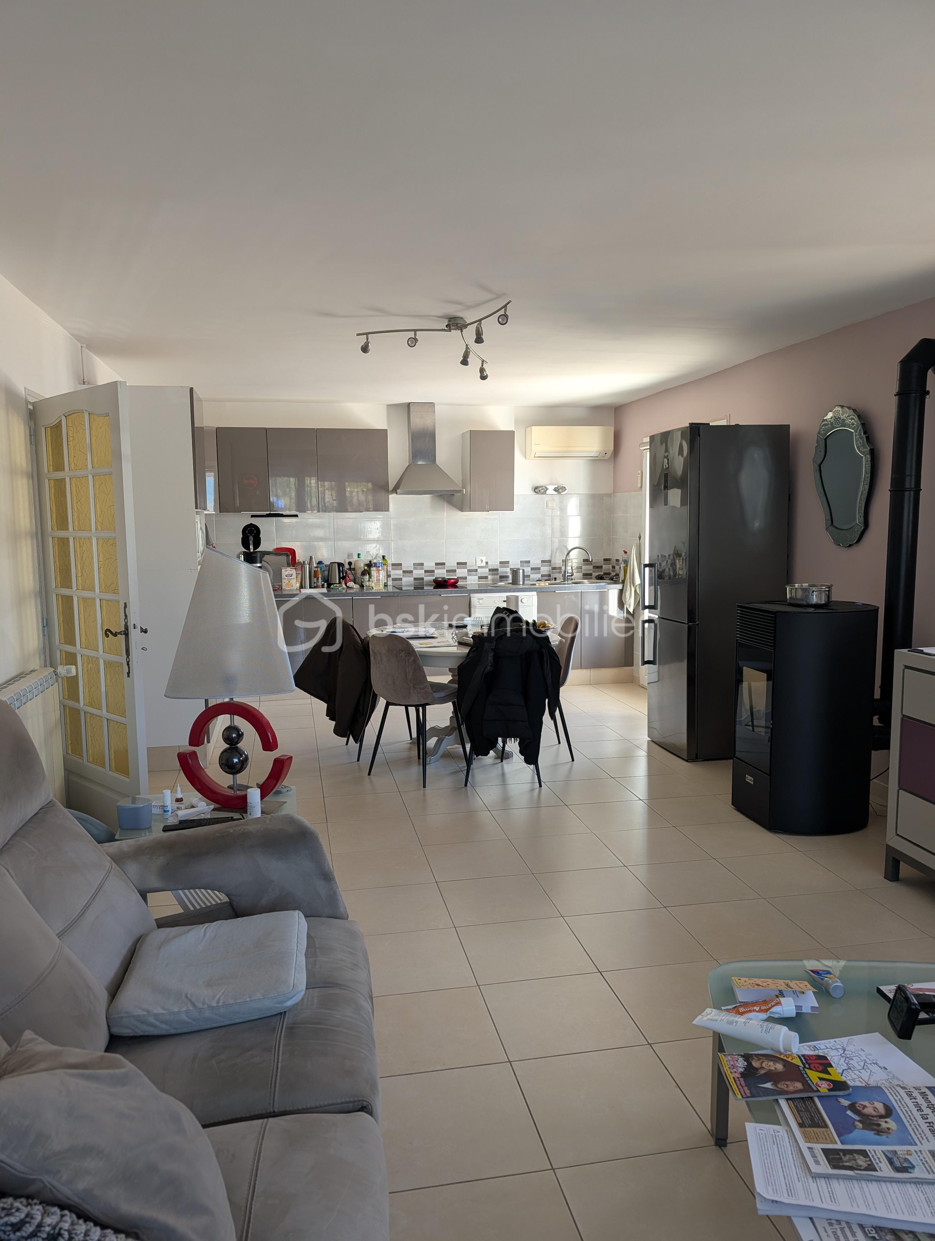 Maison de 100 m² - Séjour rez-de chaussée (3).jpg