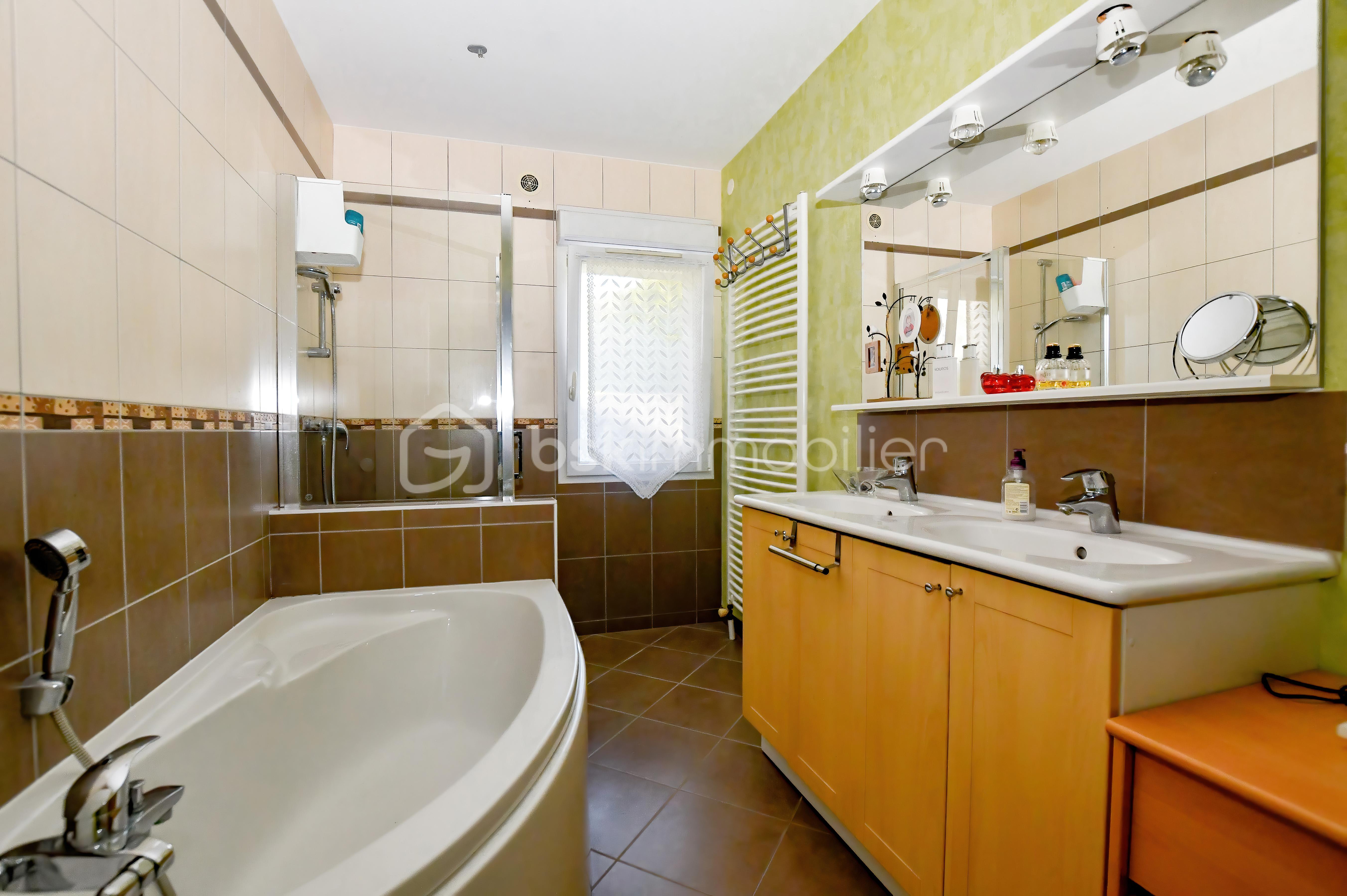 Appartement de 73 m² - Immeuble de Bar Grosjean7.jpg