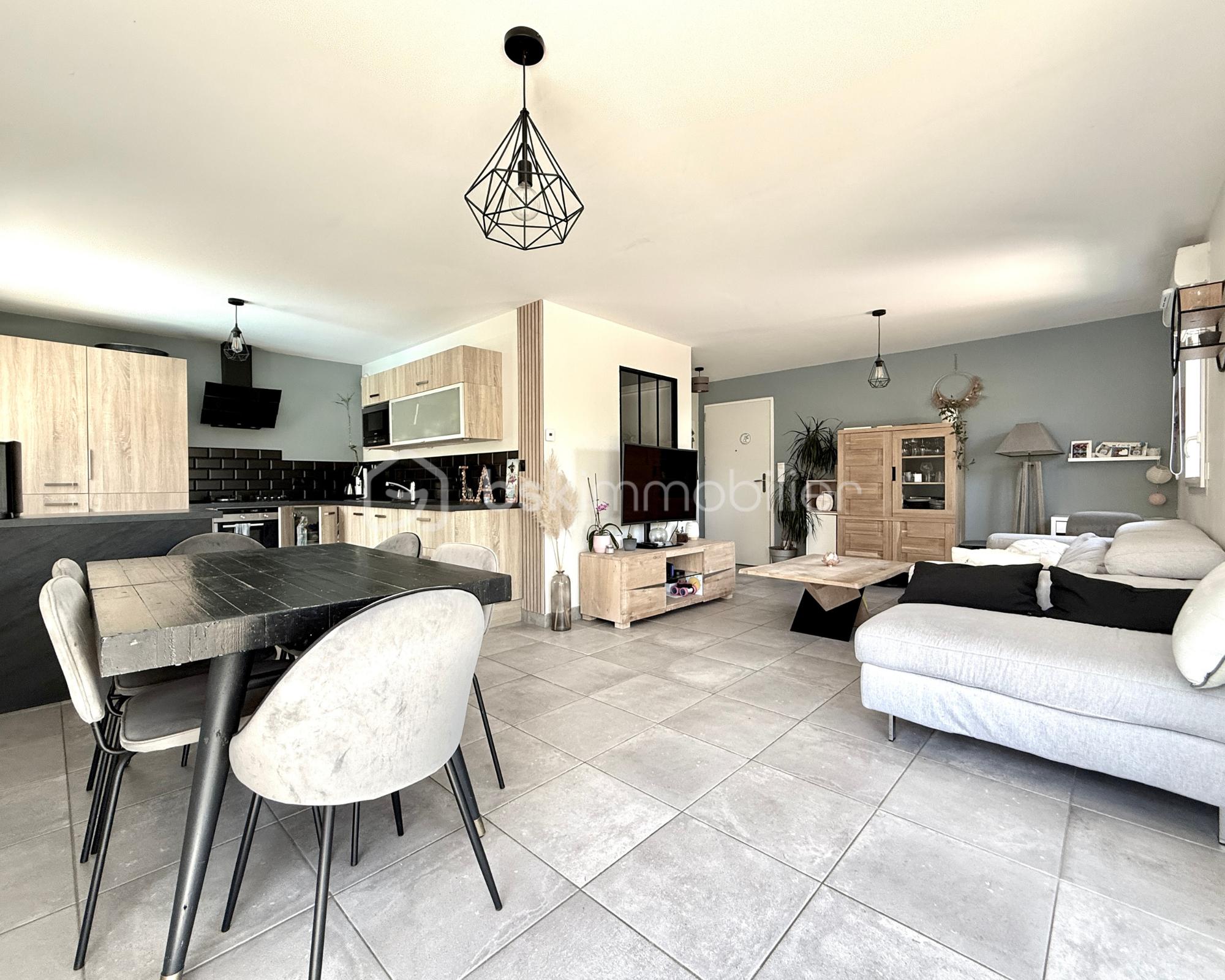 Appartement 4 pièces 84 m² · à Genas · 84 m² · 384 000 €
