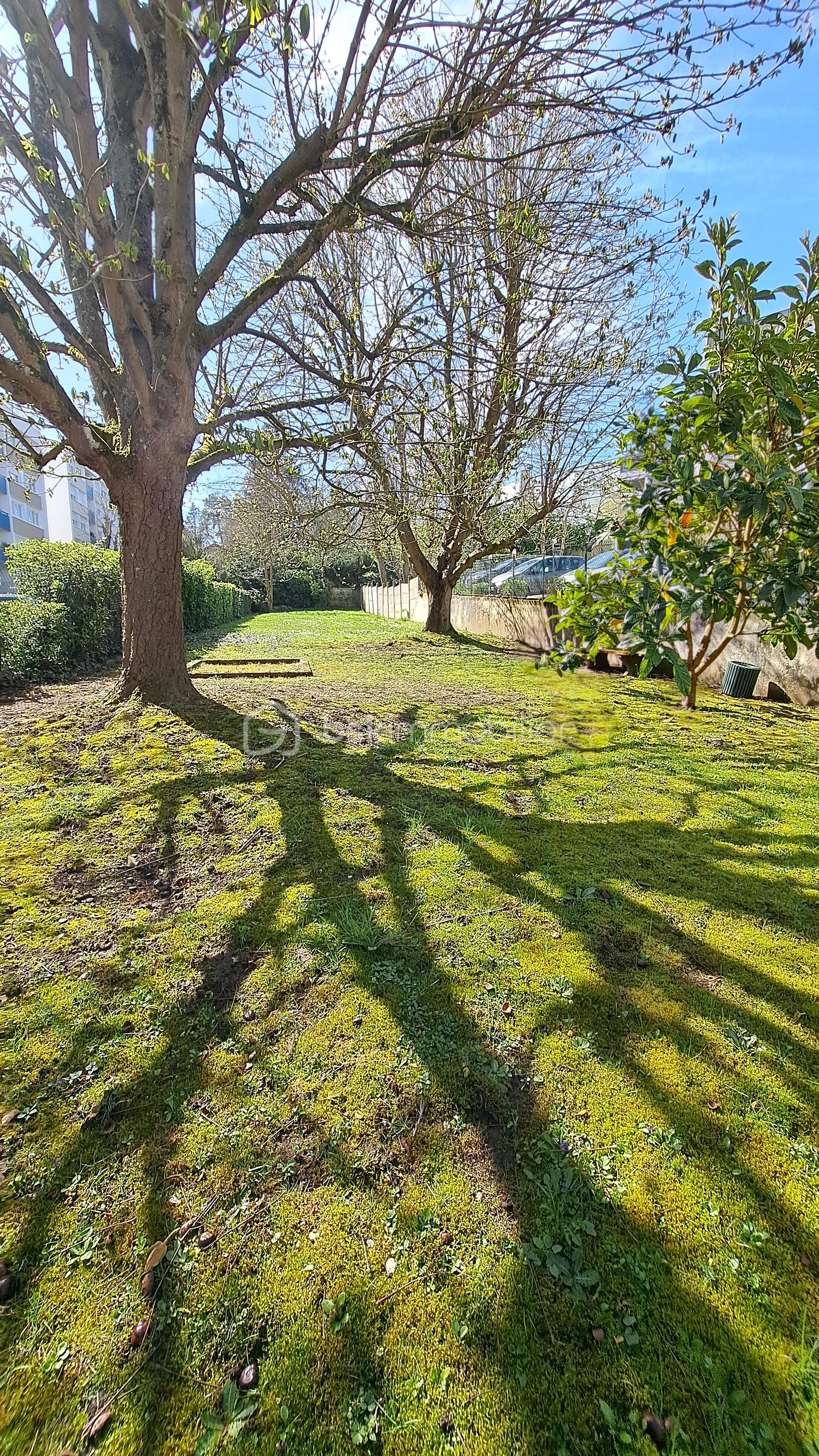 Appartement de 150,65 m² - jardin d'enfants - Copie.jpg